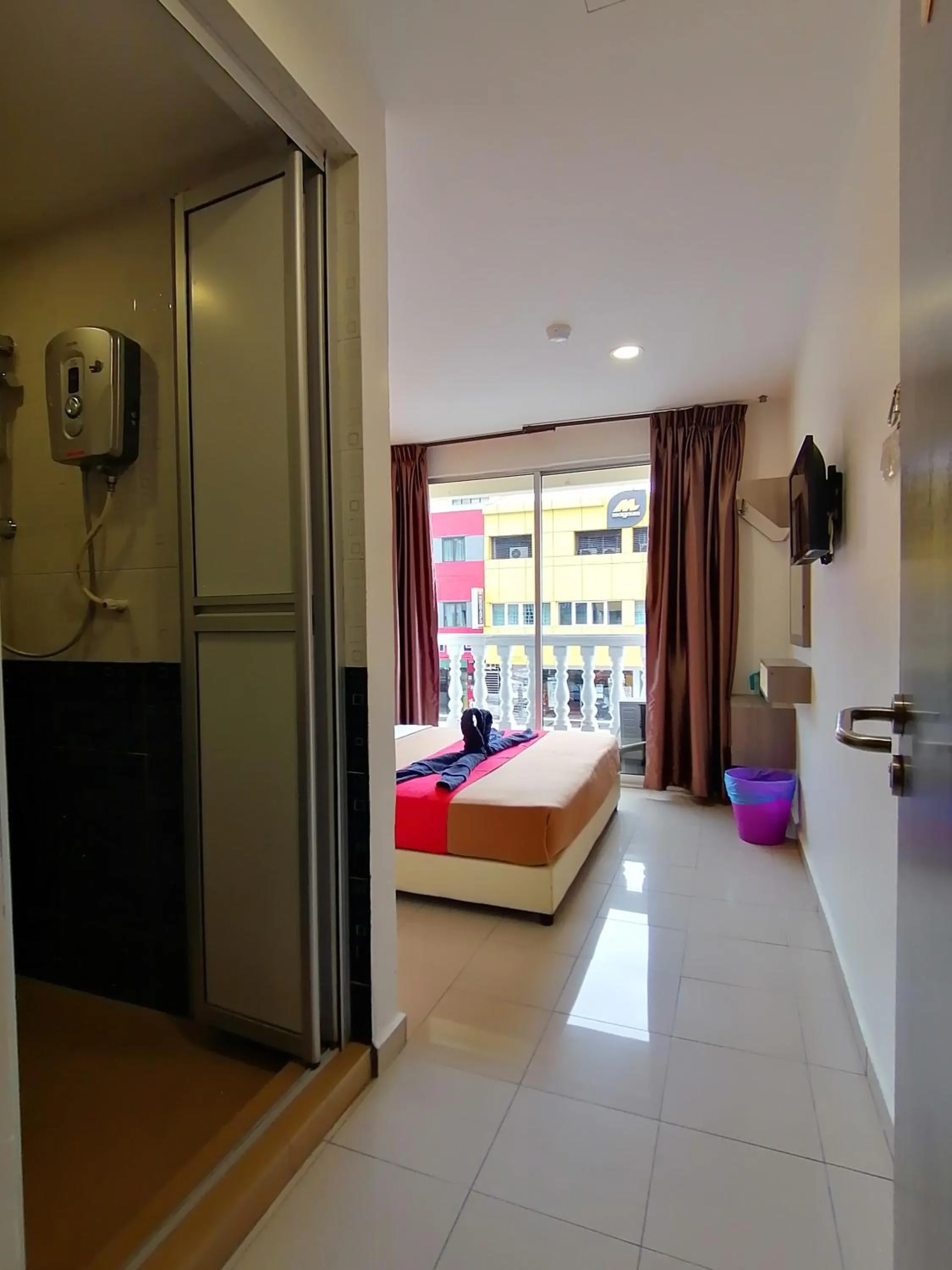 Bedroom in Yellow Mansion Hotel Melaka Raya