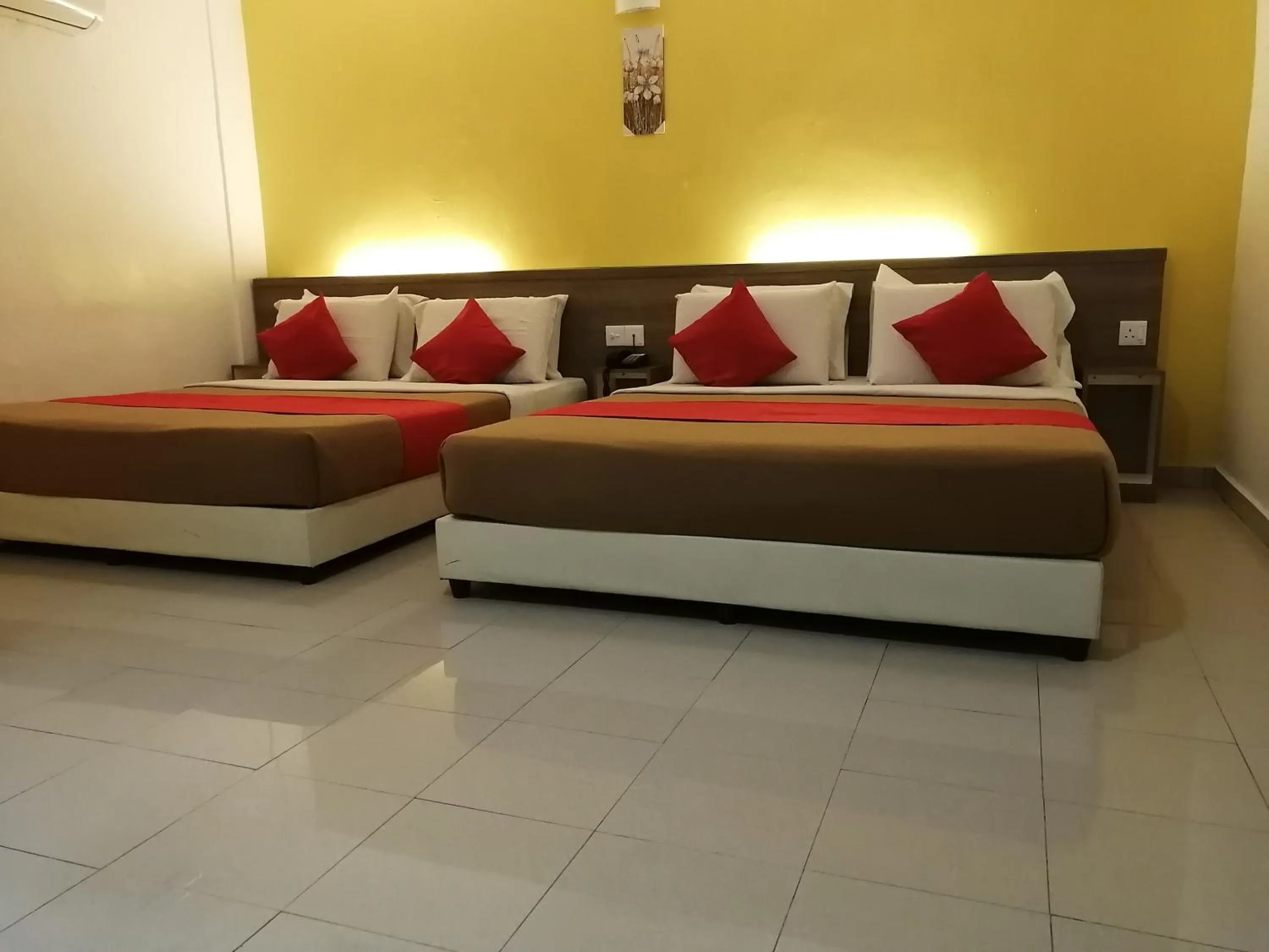 Bedroom in Yellow Mansion Hotel Melaka Raya