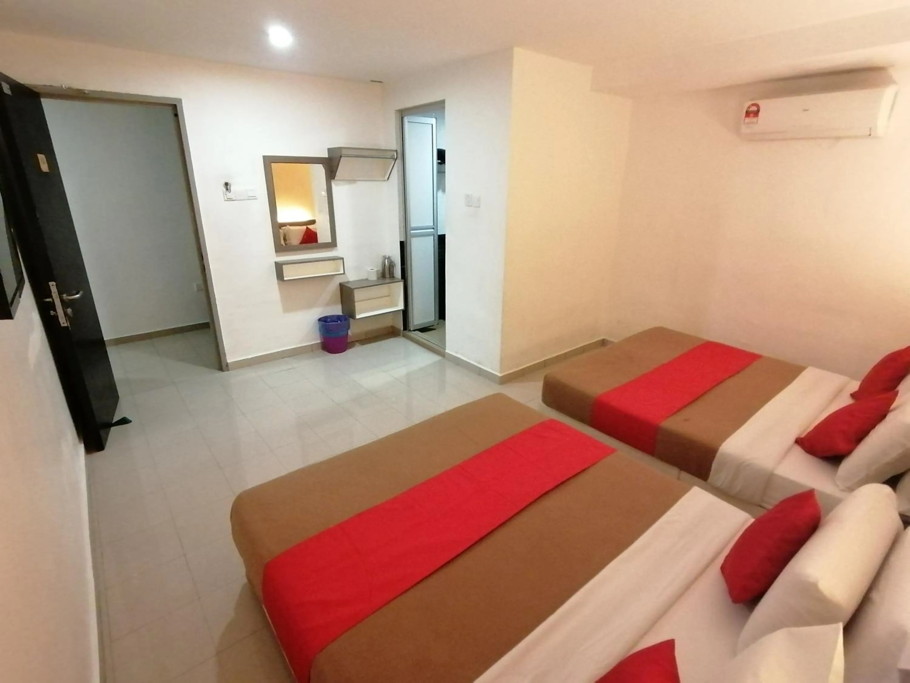 Bedroom in Yellow Mansion Hotel Melaka Raya