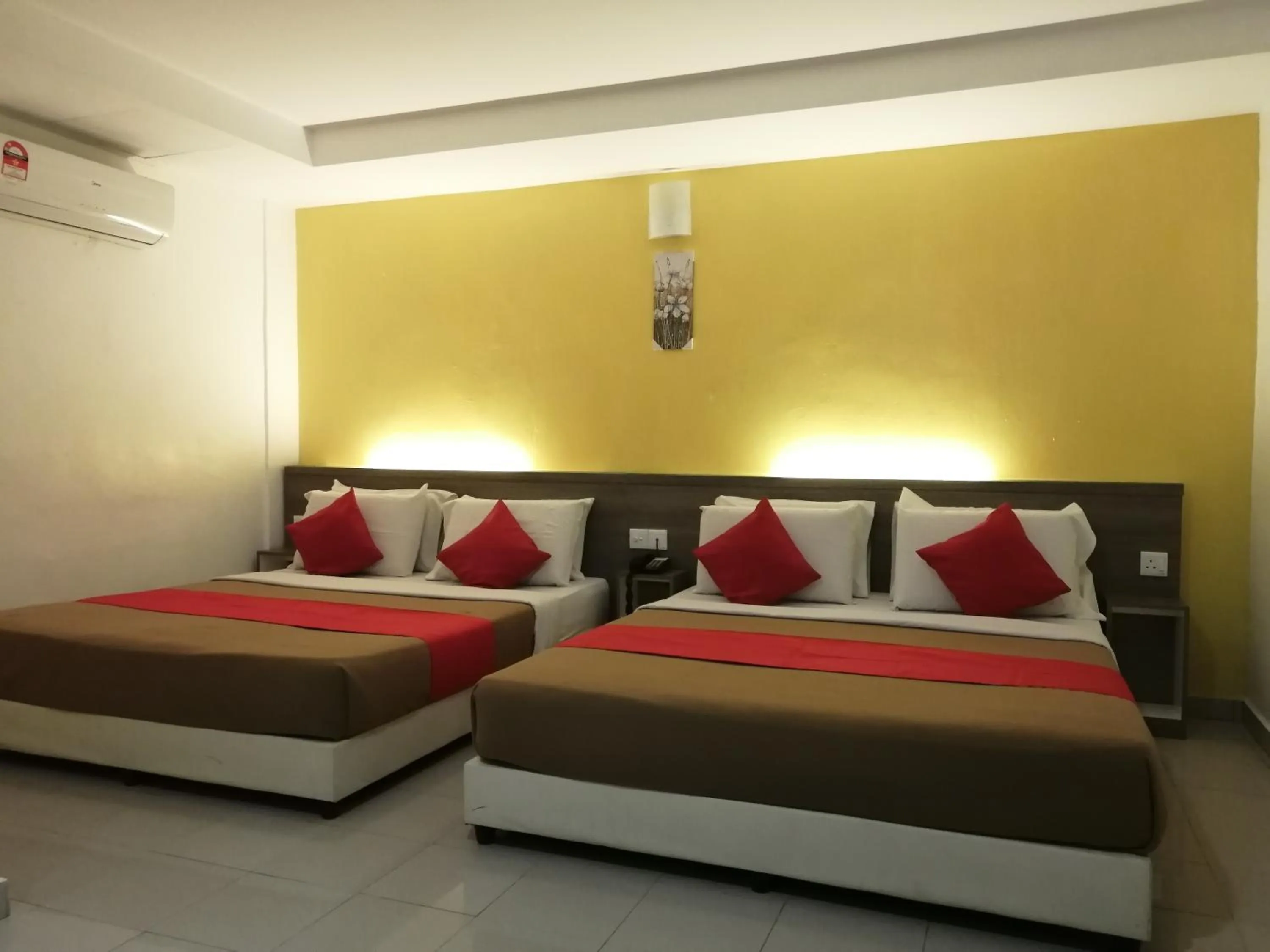 Bedroom in Yellow Mansion Hotel Melaka Raya