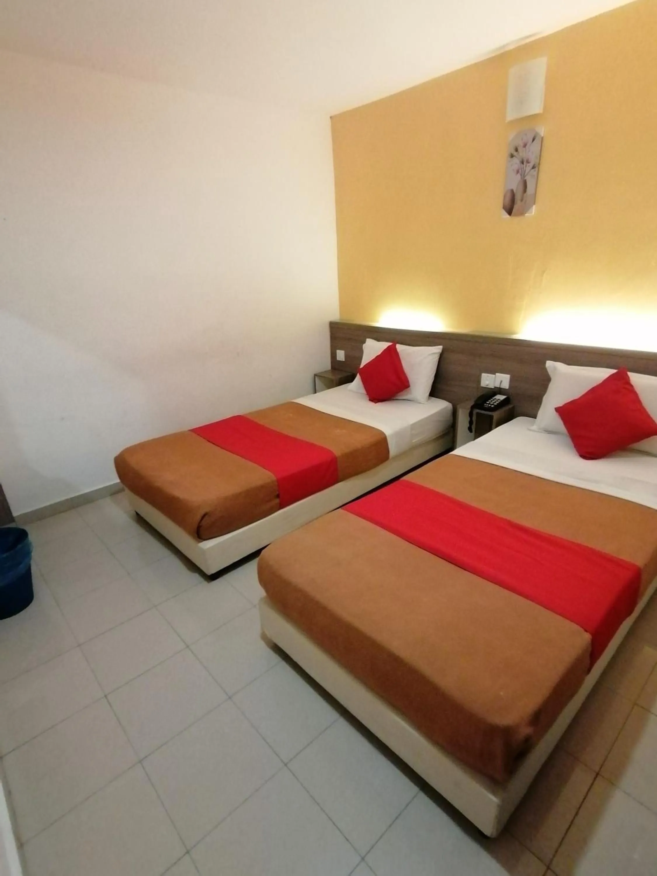 Bedroom in Yellow Mansion Hotel Melaka Raya