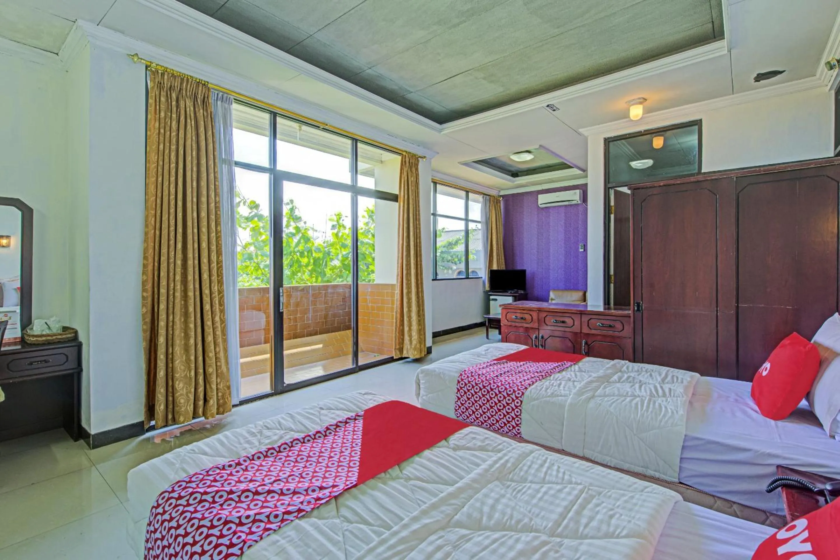 Bedroom in OYO 3934 Hotel Istana