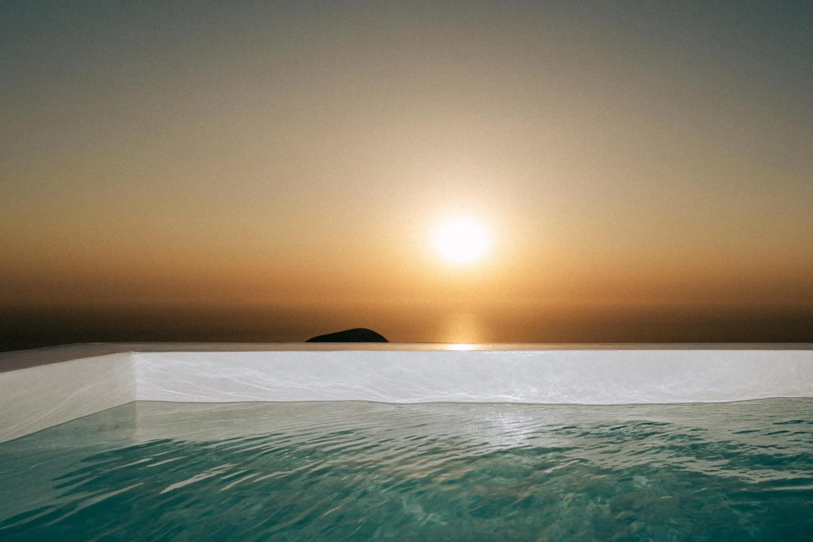 Hot Tub in Gazelle Living