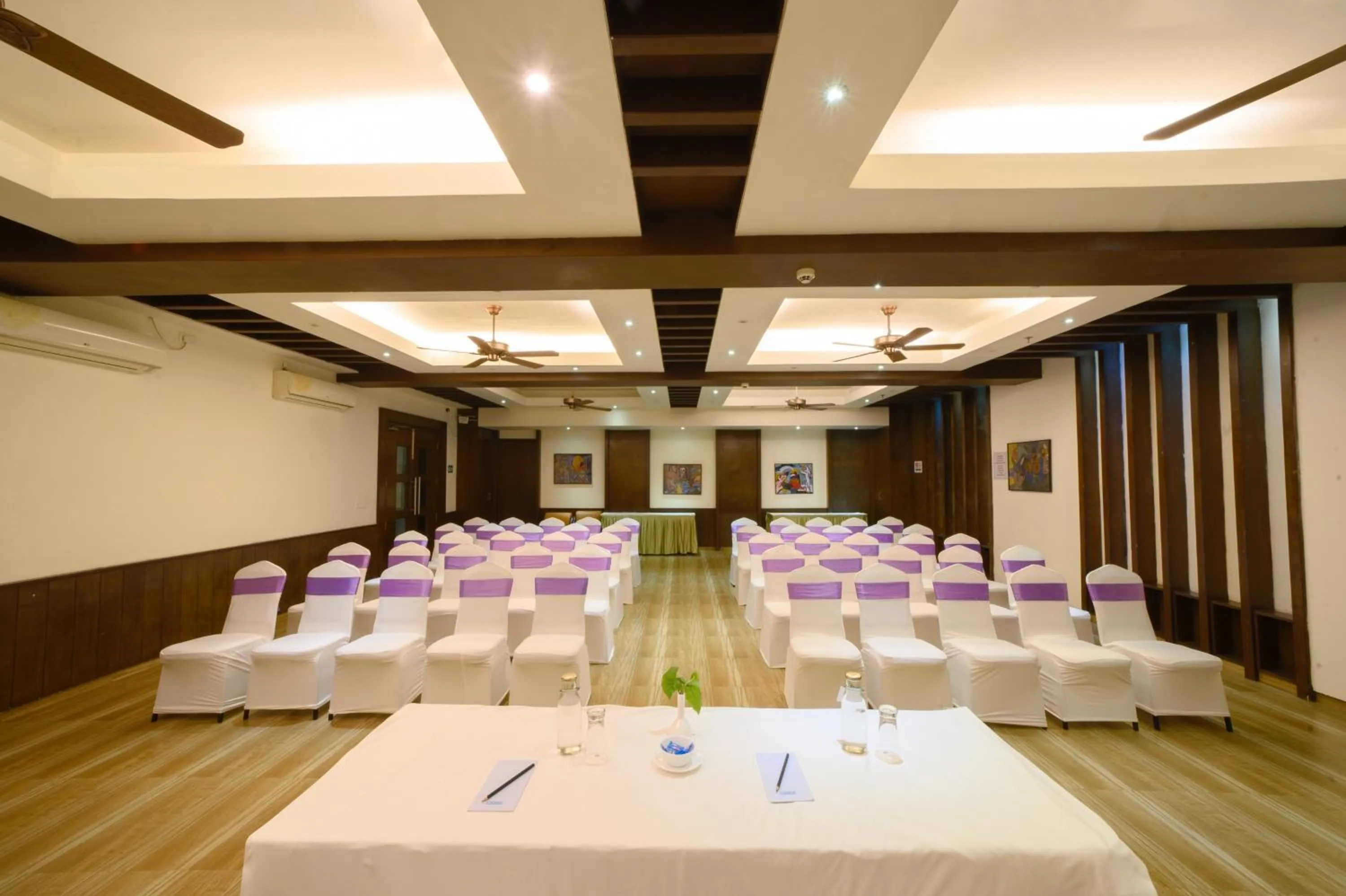 Banquet/Function facilities in Sinclairs Retreat Kalimpong