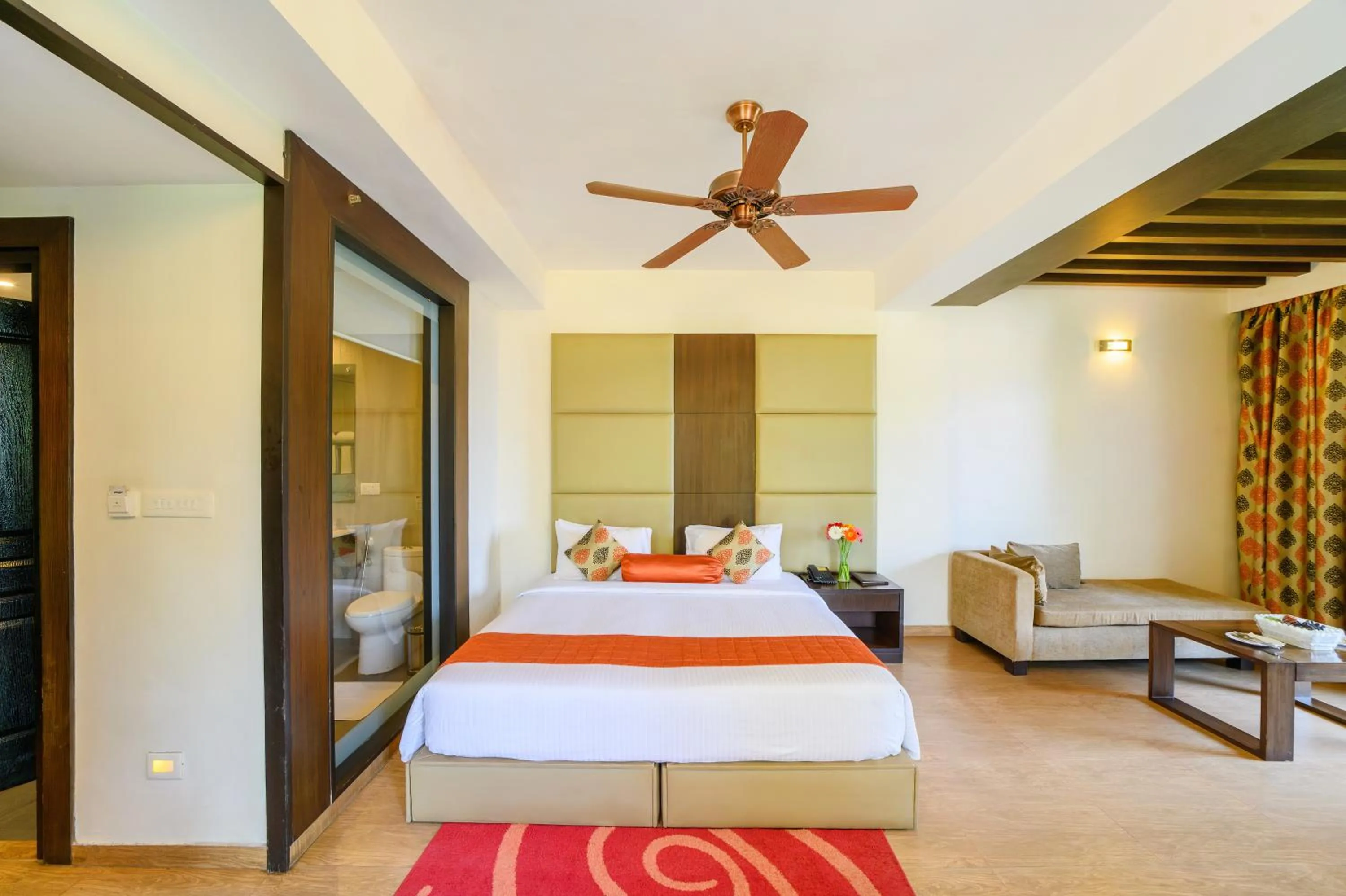 Bed in Sinclairs Retreat Kalimpong