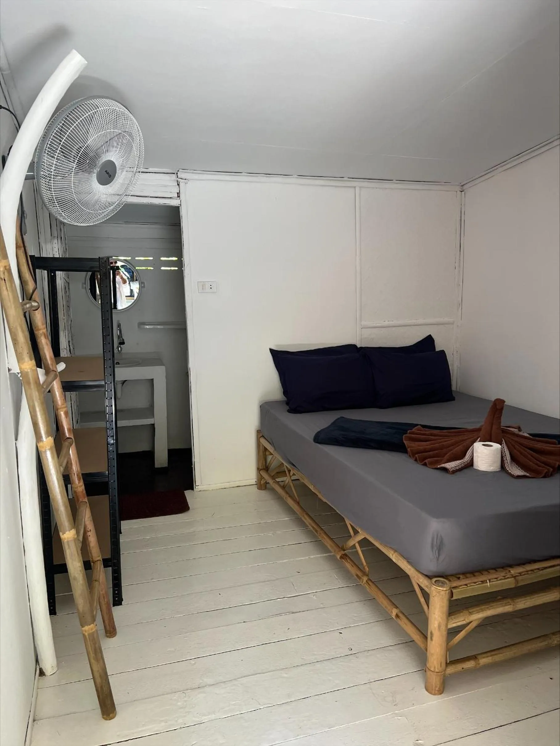 Bed in Haad Chao Phao Resort