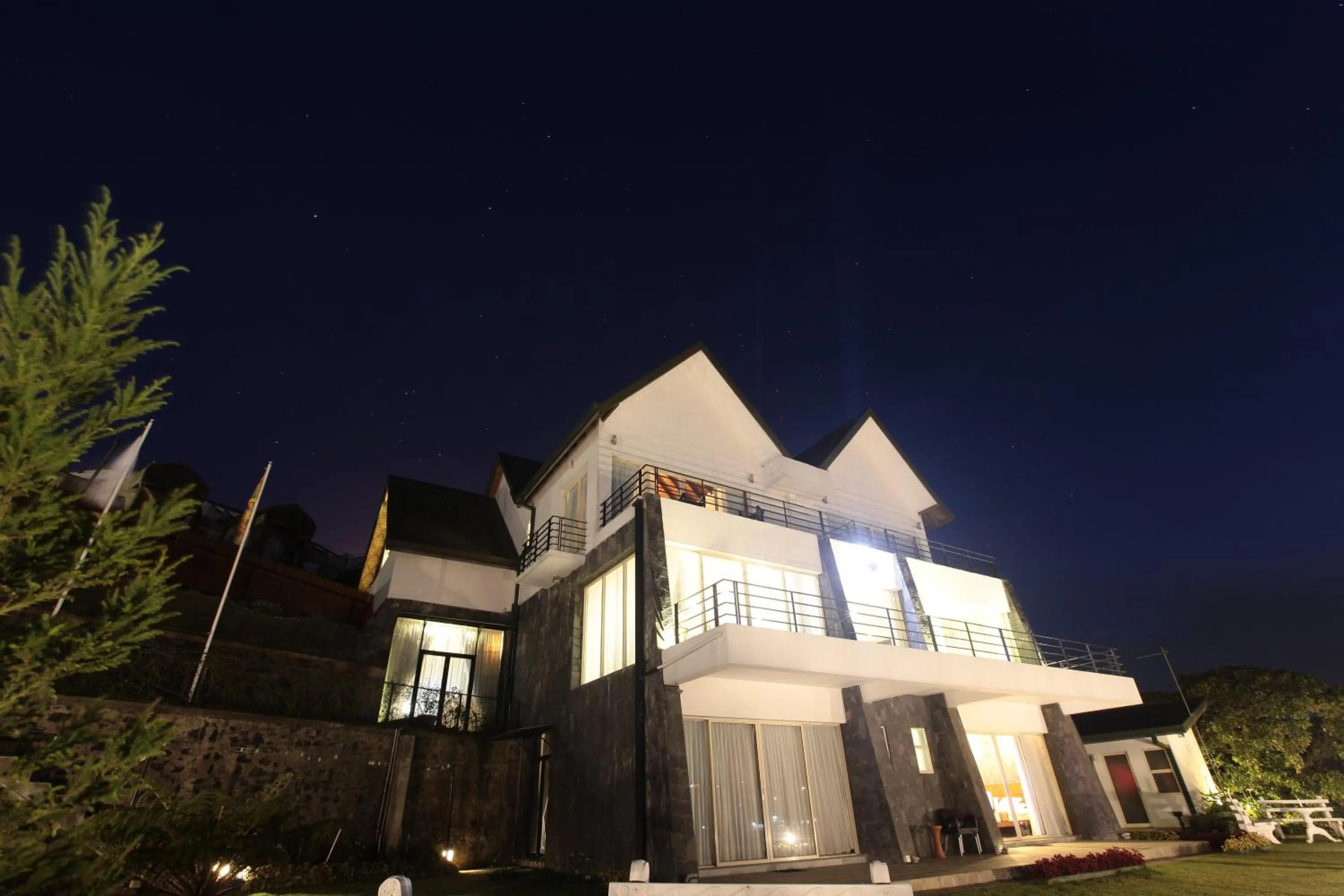 Serenus Boutique Villa