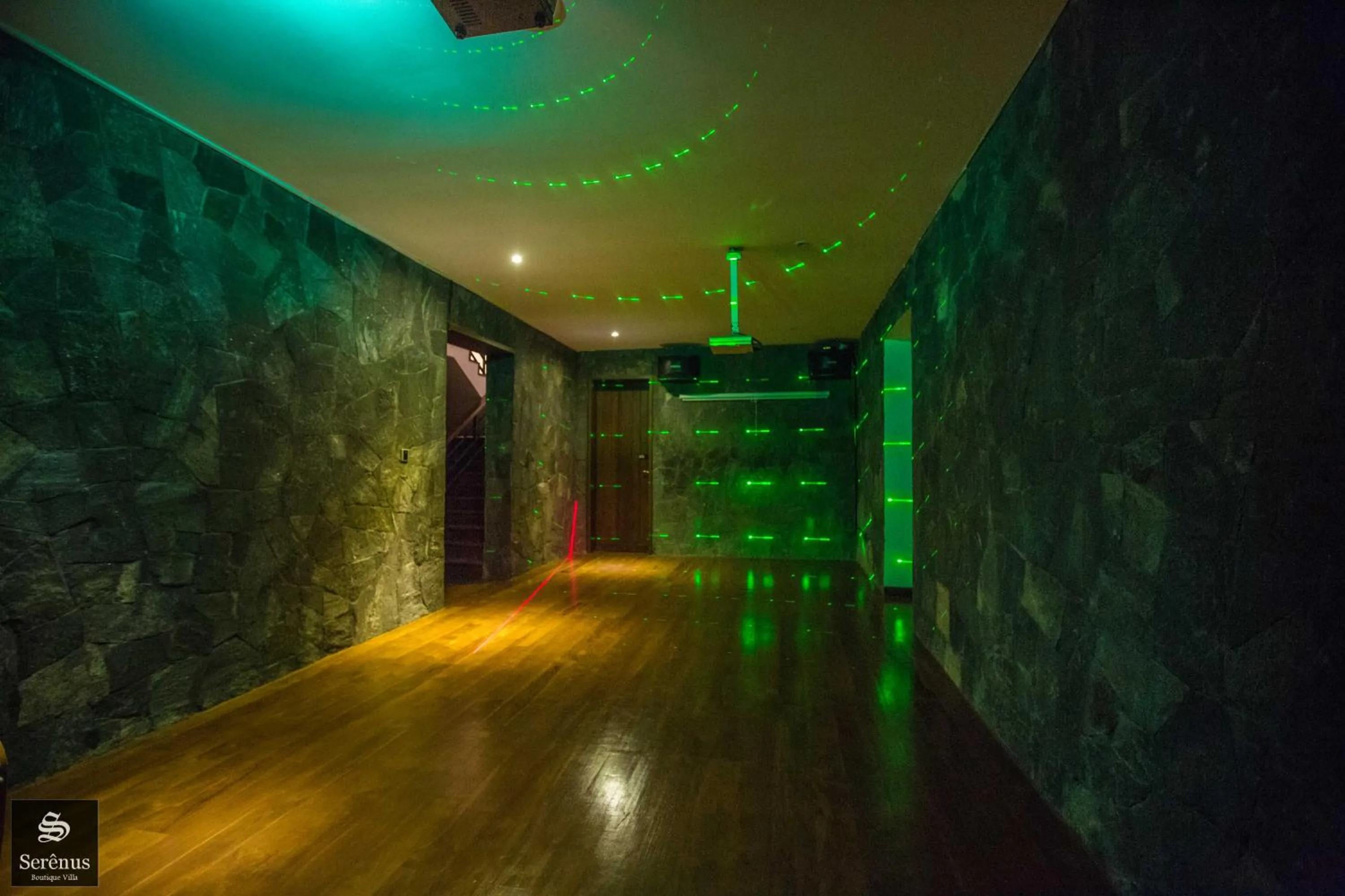 Karaoke in Serenus Boutique Villa