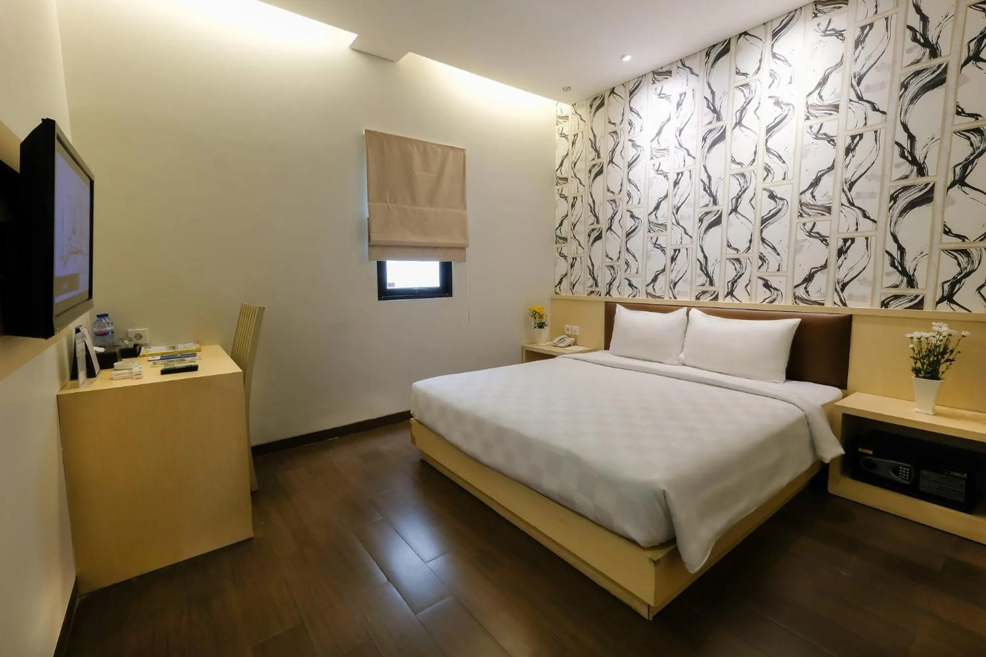 Superior Double or Twin Room in Hotel 88 Mangga Besar 62 Lokasari By WH