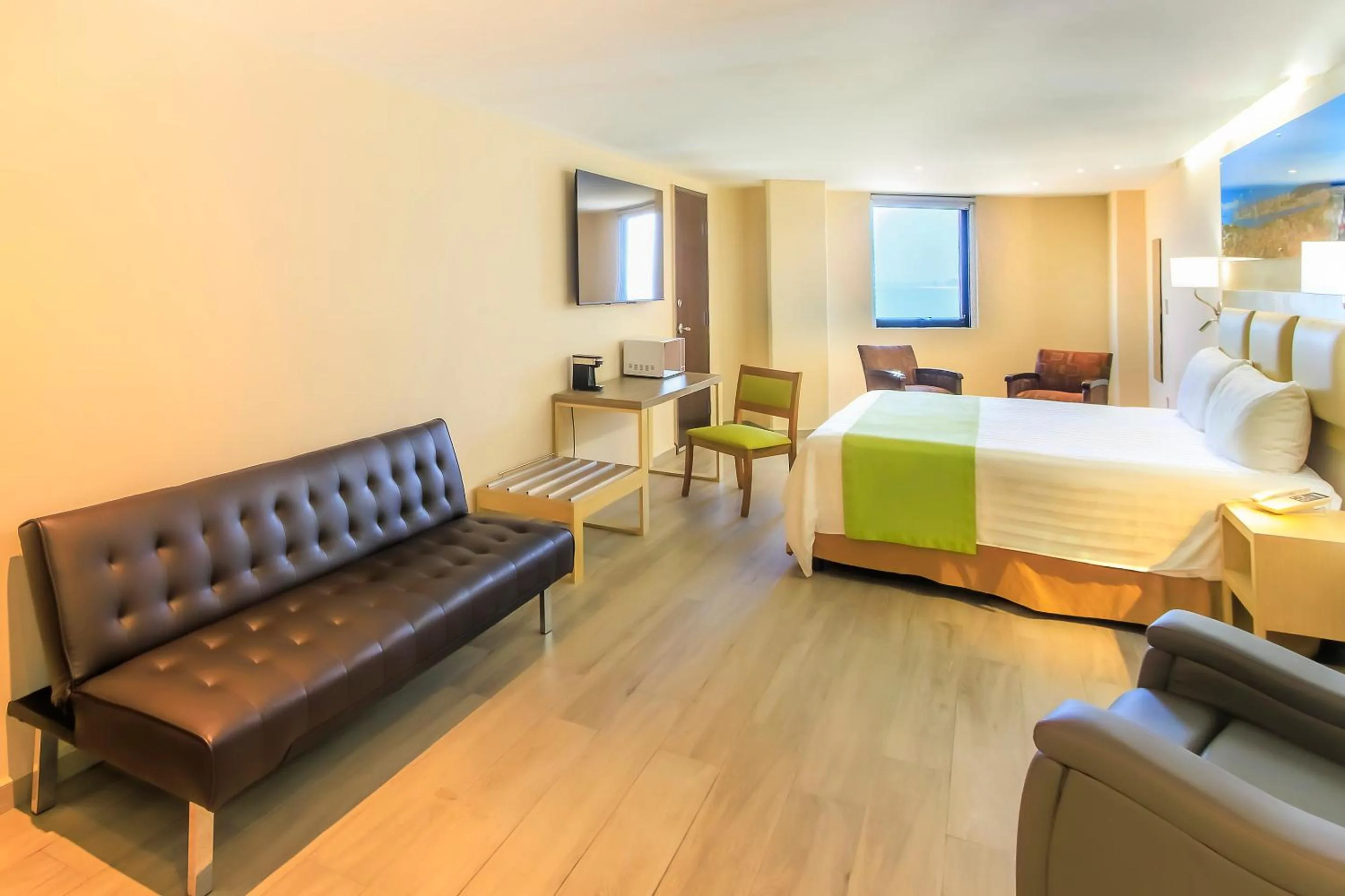 Bedroom, Bed in Collection O Hotel Paris FC, Veracruz