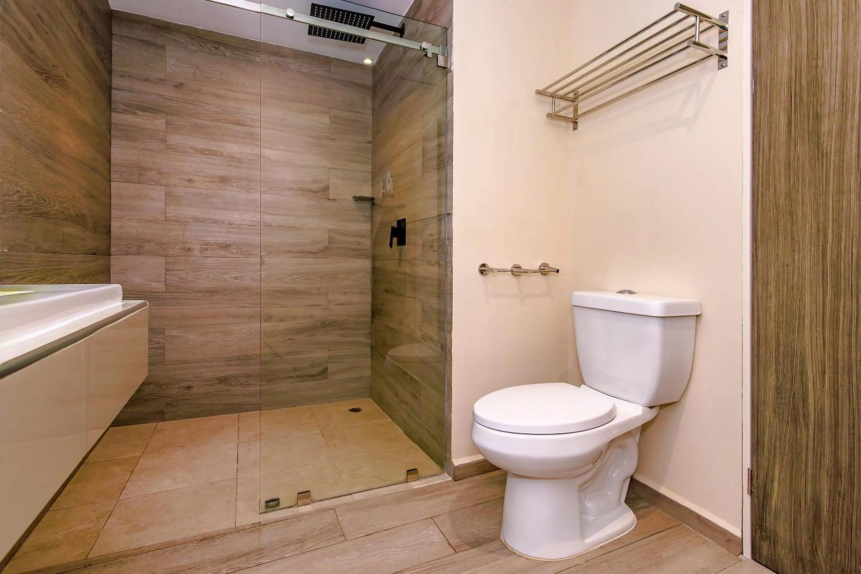 Shower in Collection O Hotel Paris FC, Veracruz