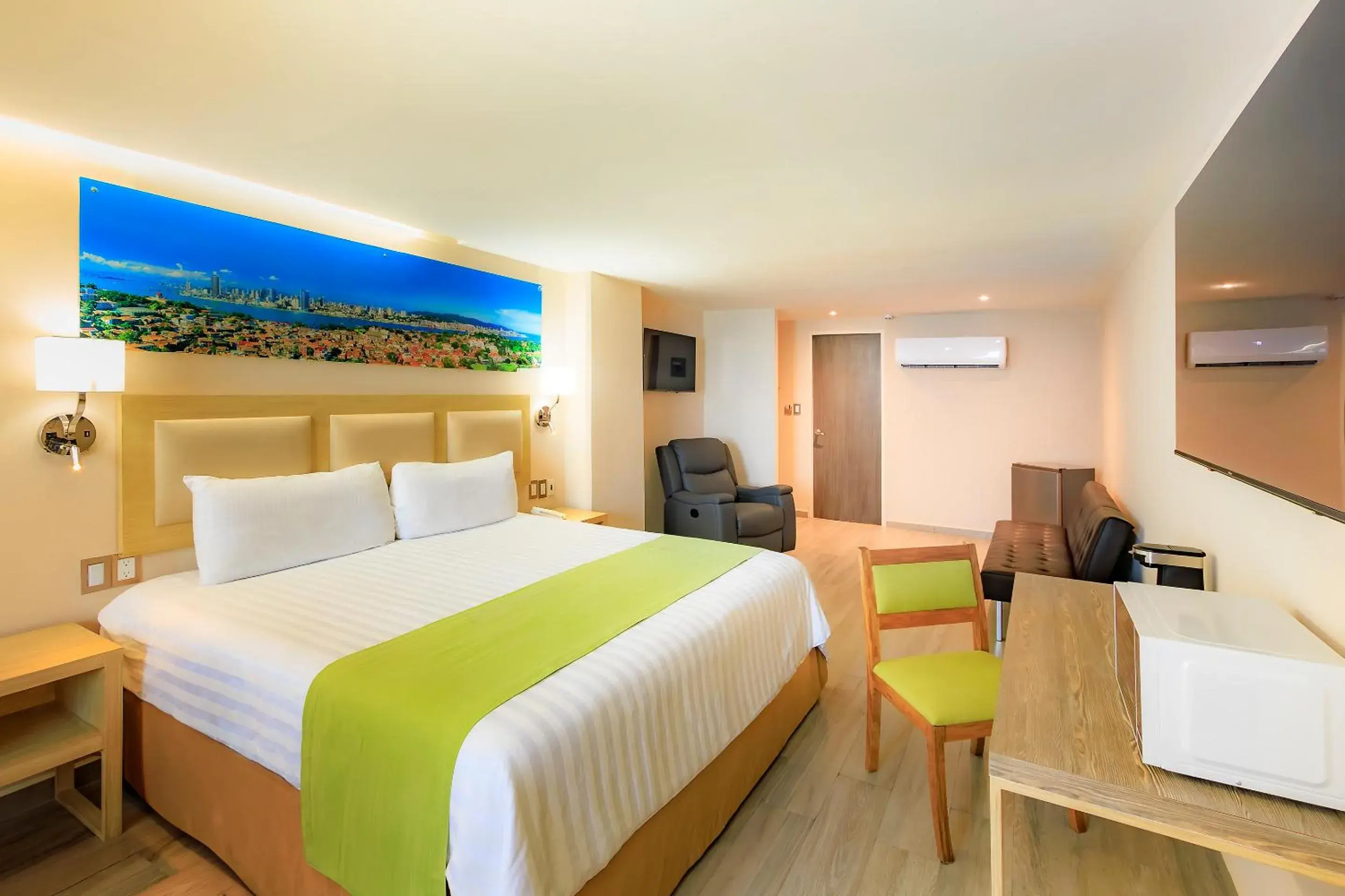 Deluxe With View in Collection O Hotel Paris FC, Veracruz Deluxe With View in Collection O Hotel Paris FC, Veracruz