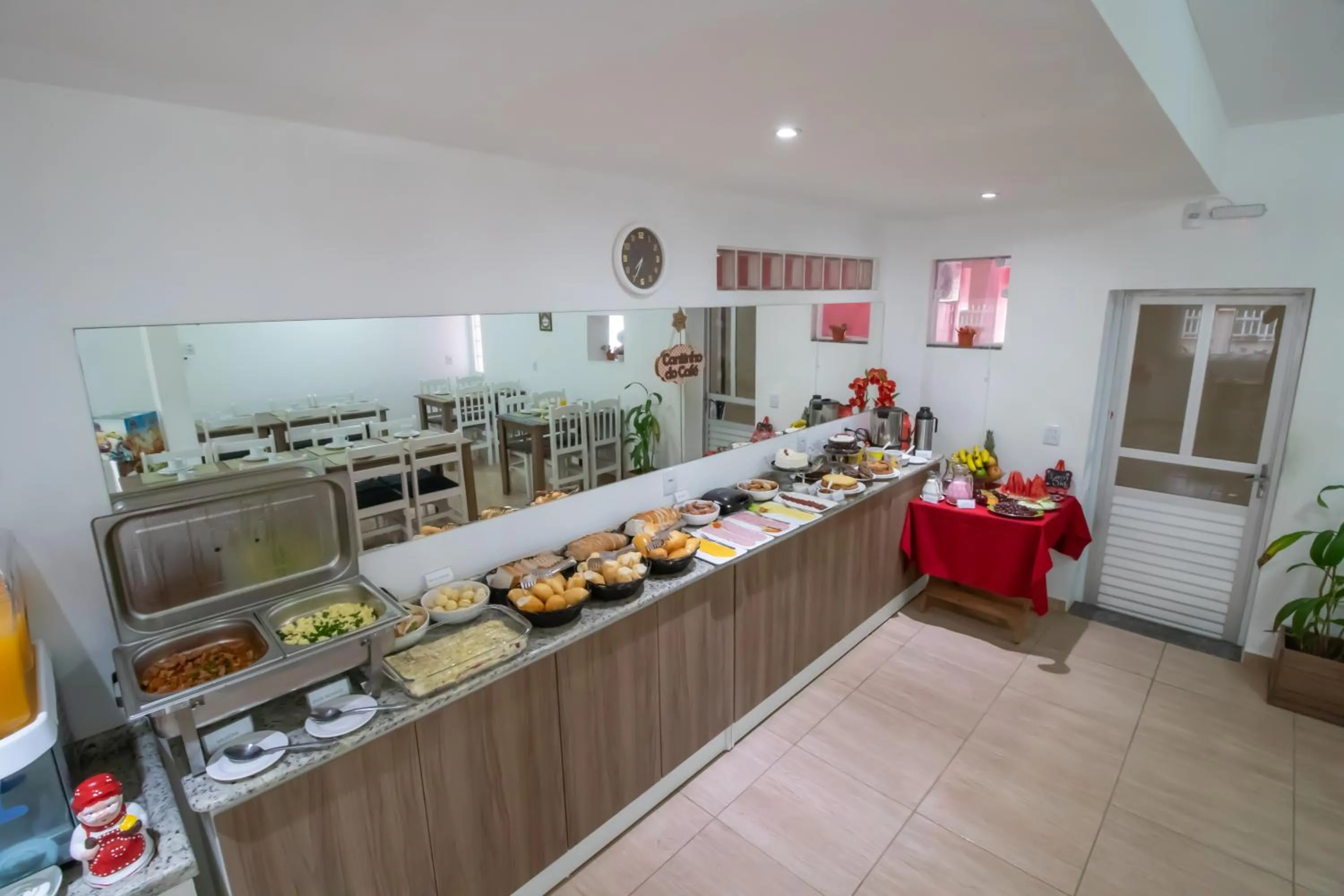 Breakfast in Pousada Vovó Dilma