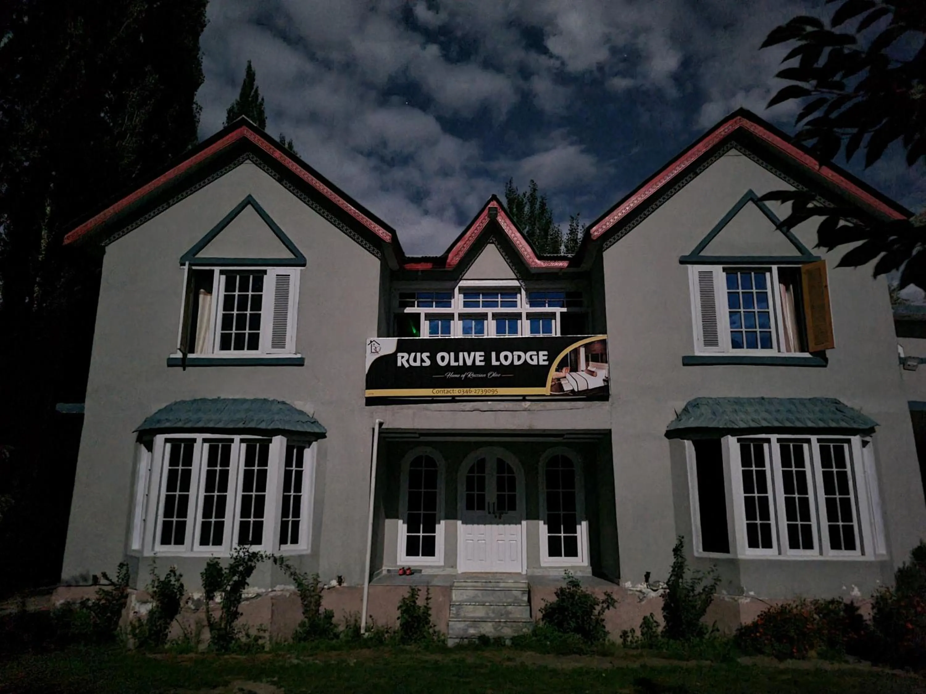 Property building in Rus Olive Lodge Skardu