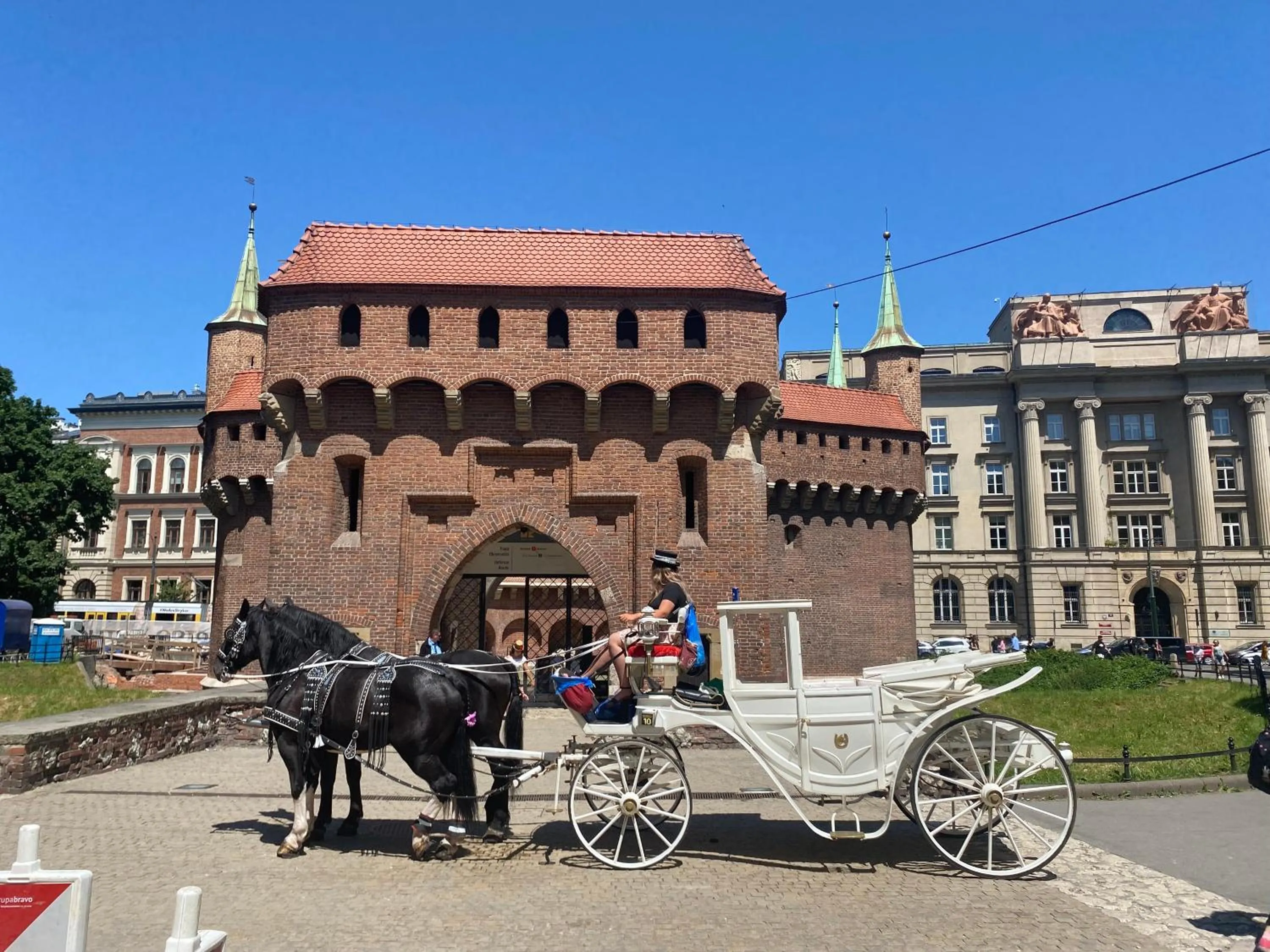 Nearby landmark in Art Inn Space