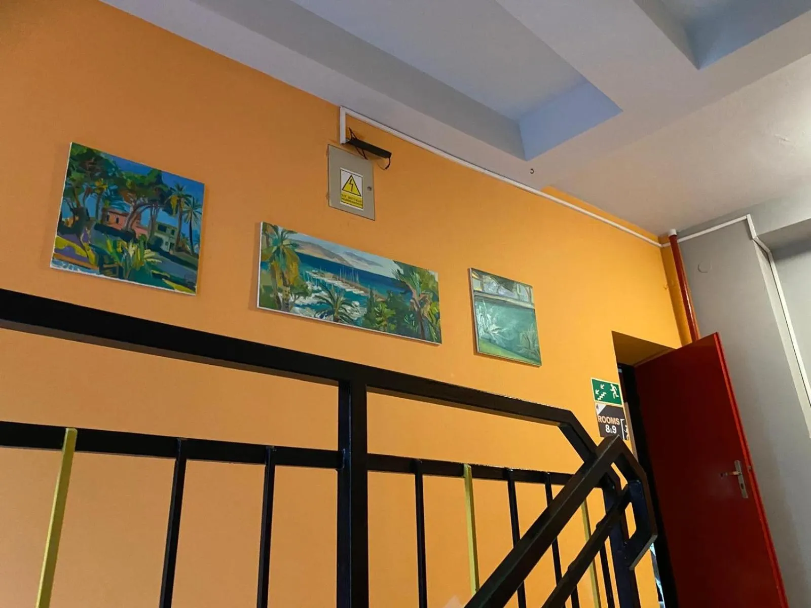 Property building in Art Inn Space