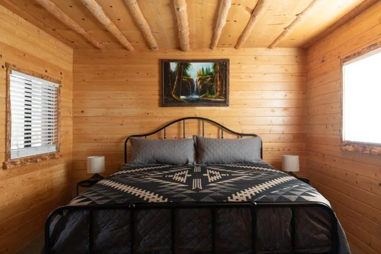 Bed in oak knoll lodge