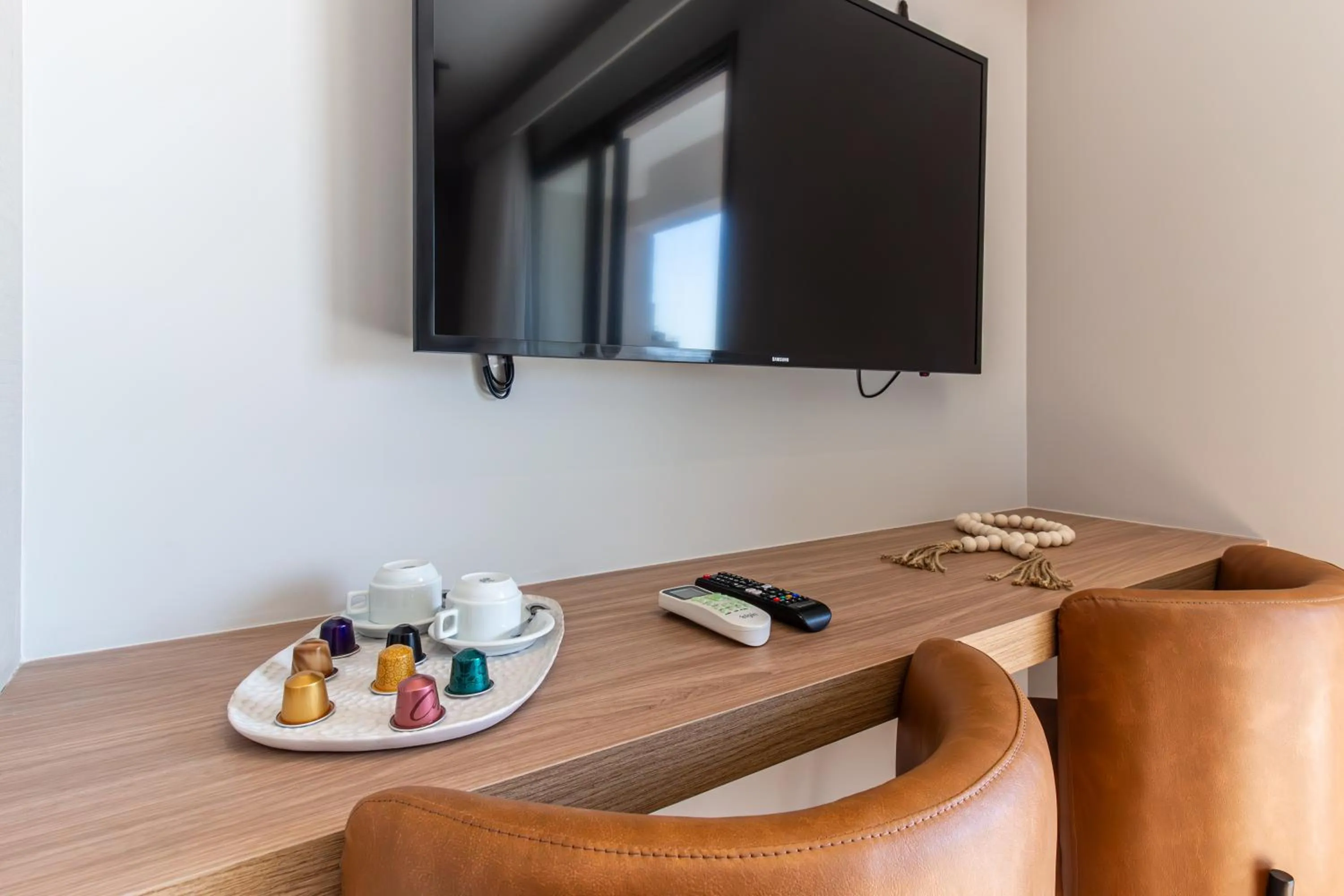 TV and multimedia in 360 Paraíso