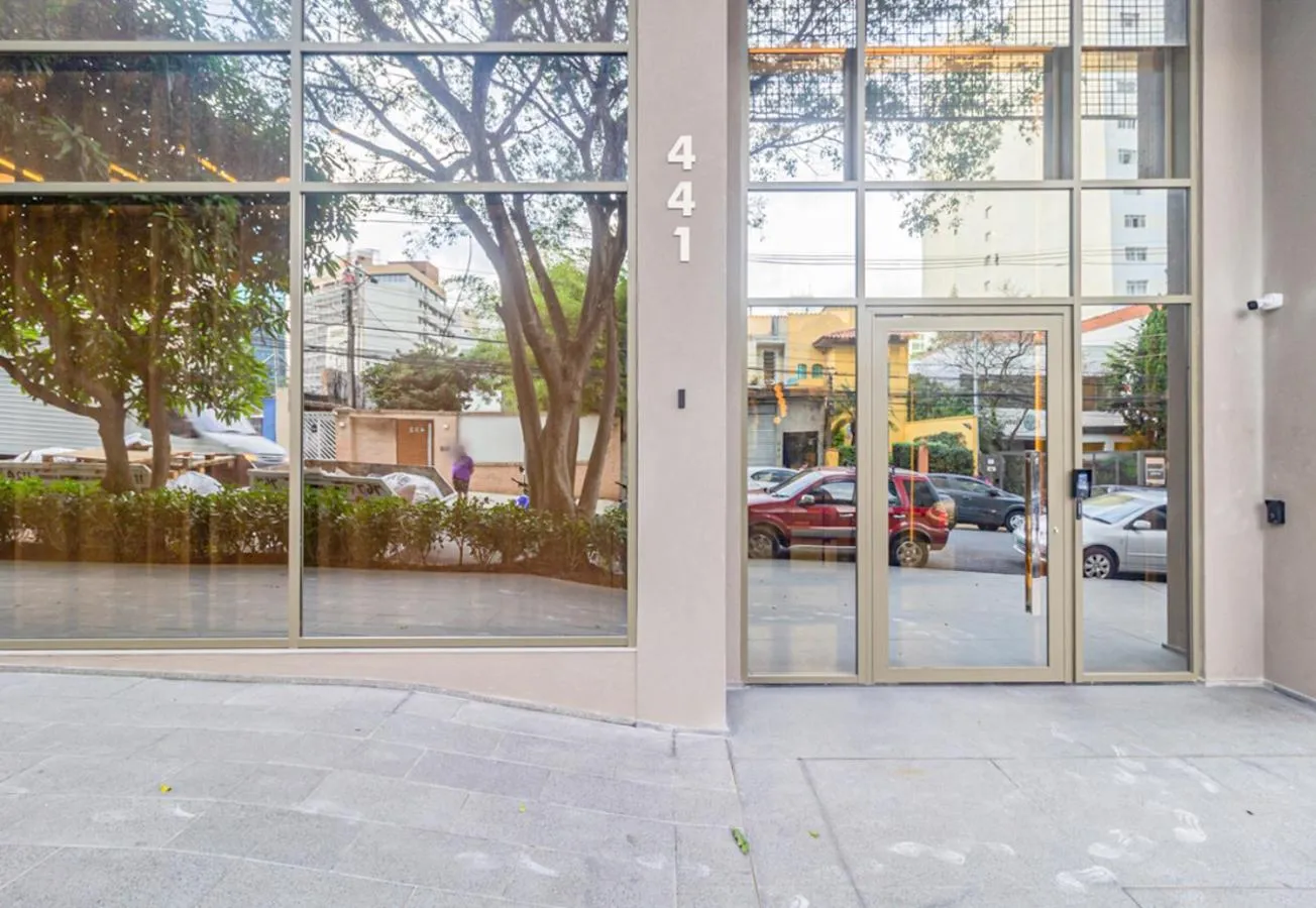 Property building in 360 Paraíso