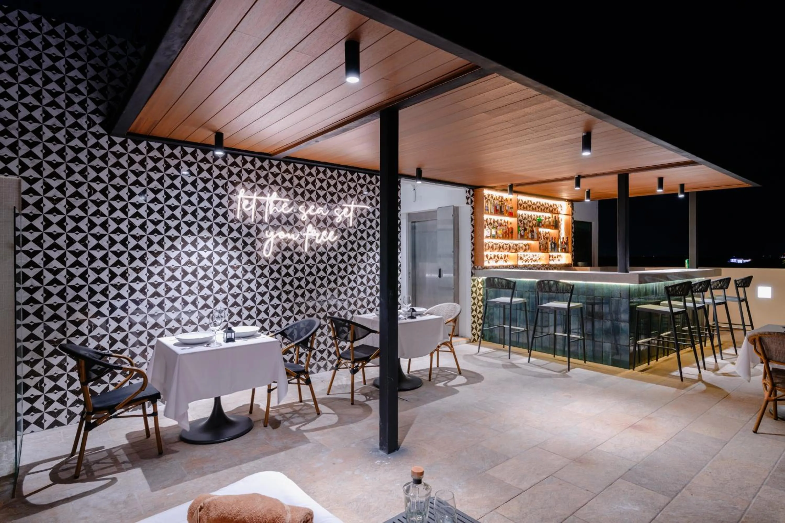 Restaurant/places to eat in Areia Boutique Hotel - Puerto Morelos