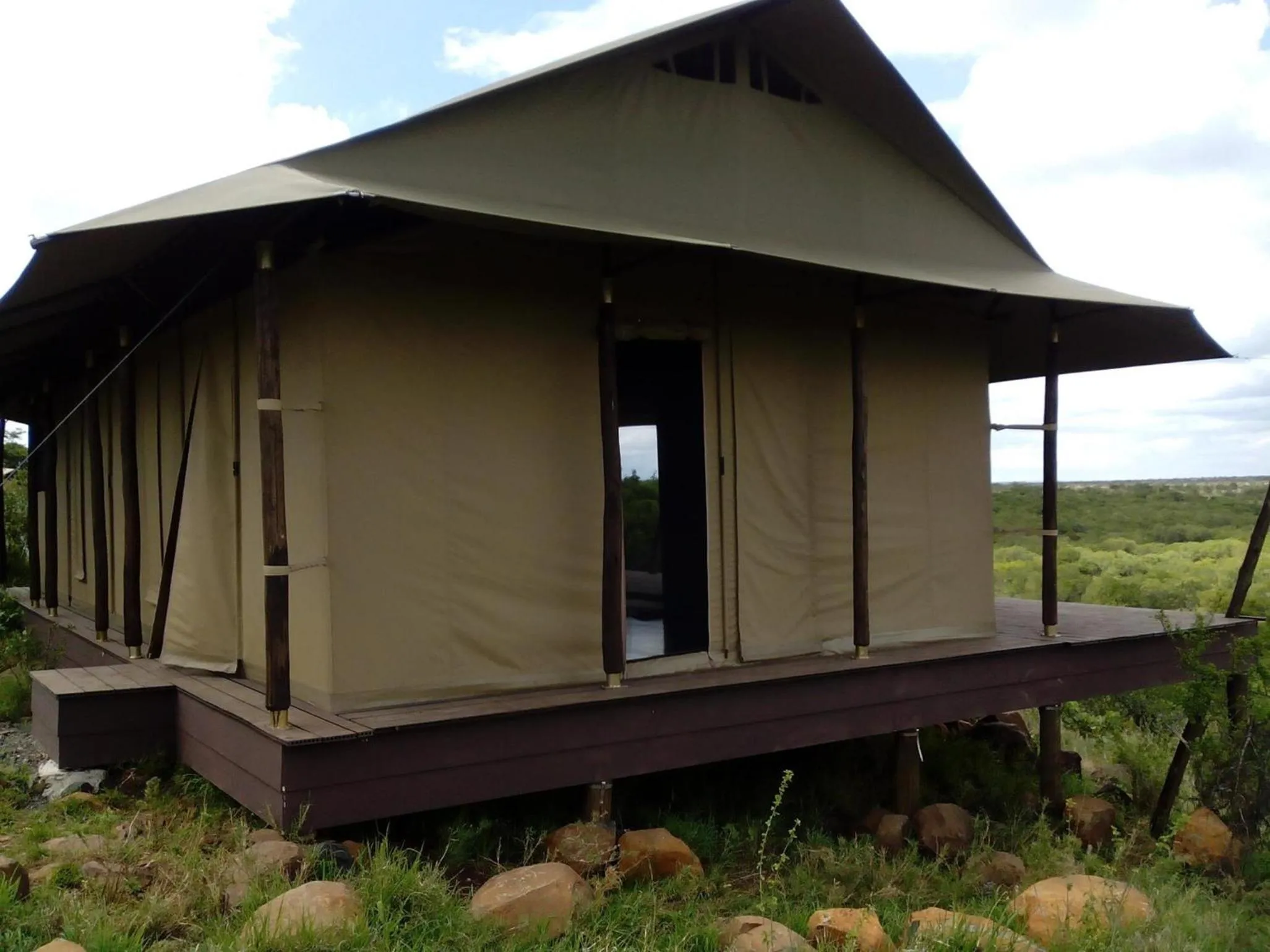 Facade/entrance in Mutara Camp- Nanyuki