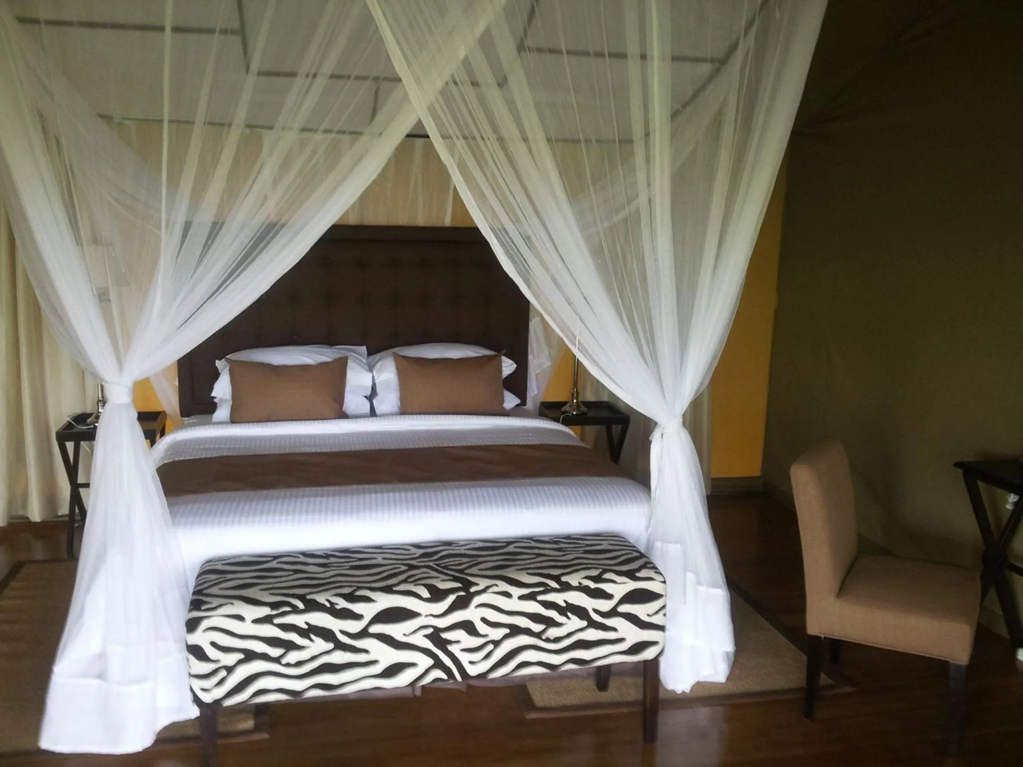 Photo of the whole room in Mutara Camp- Nanyuki