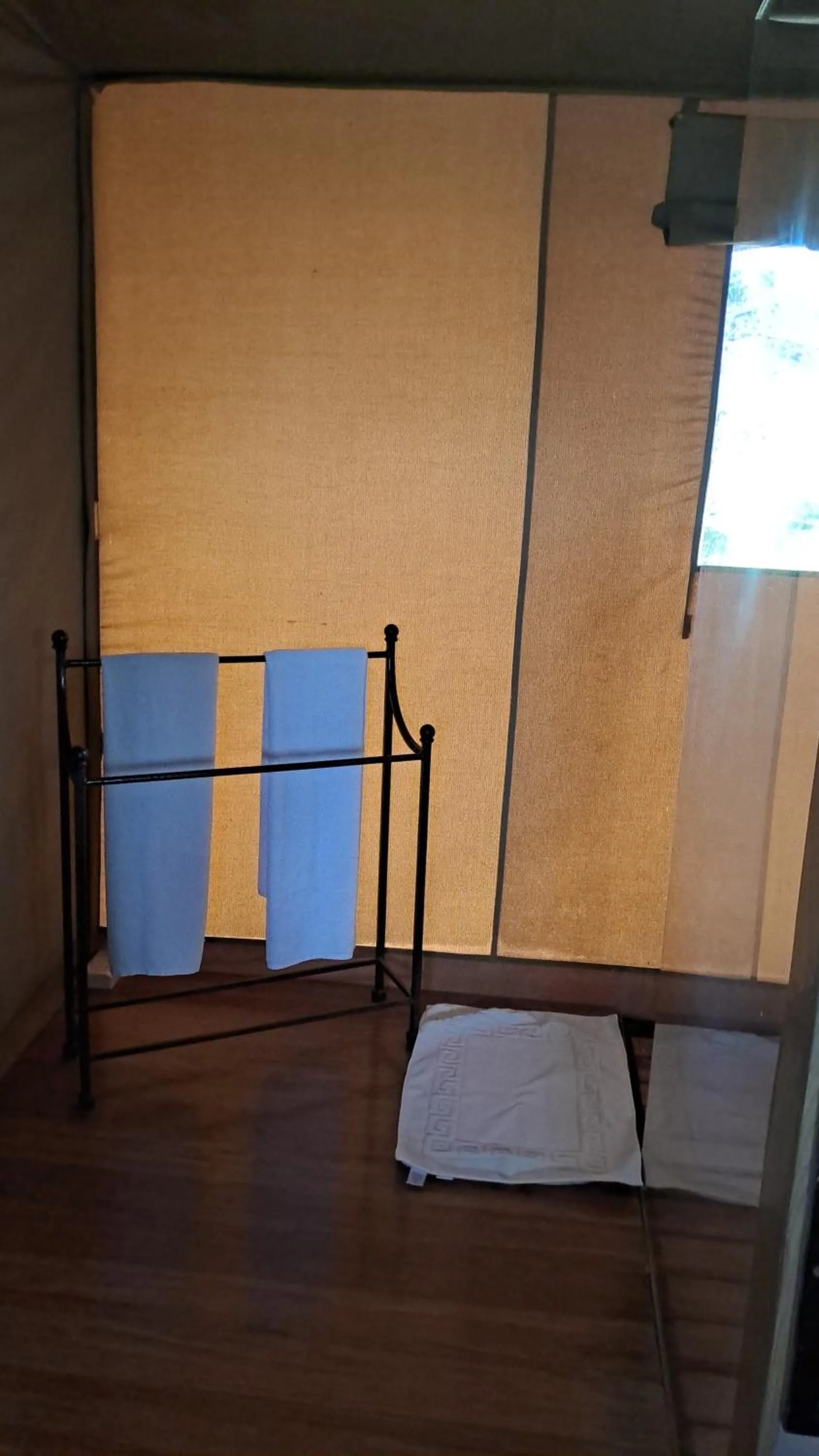 Bathroom, Bed in Mutara Camp- Nanyuki