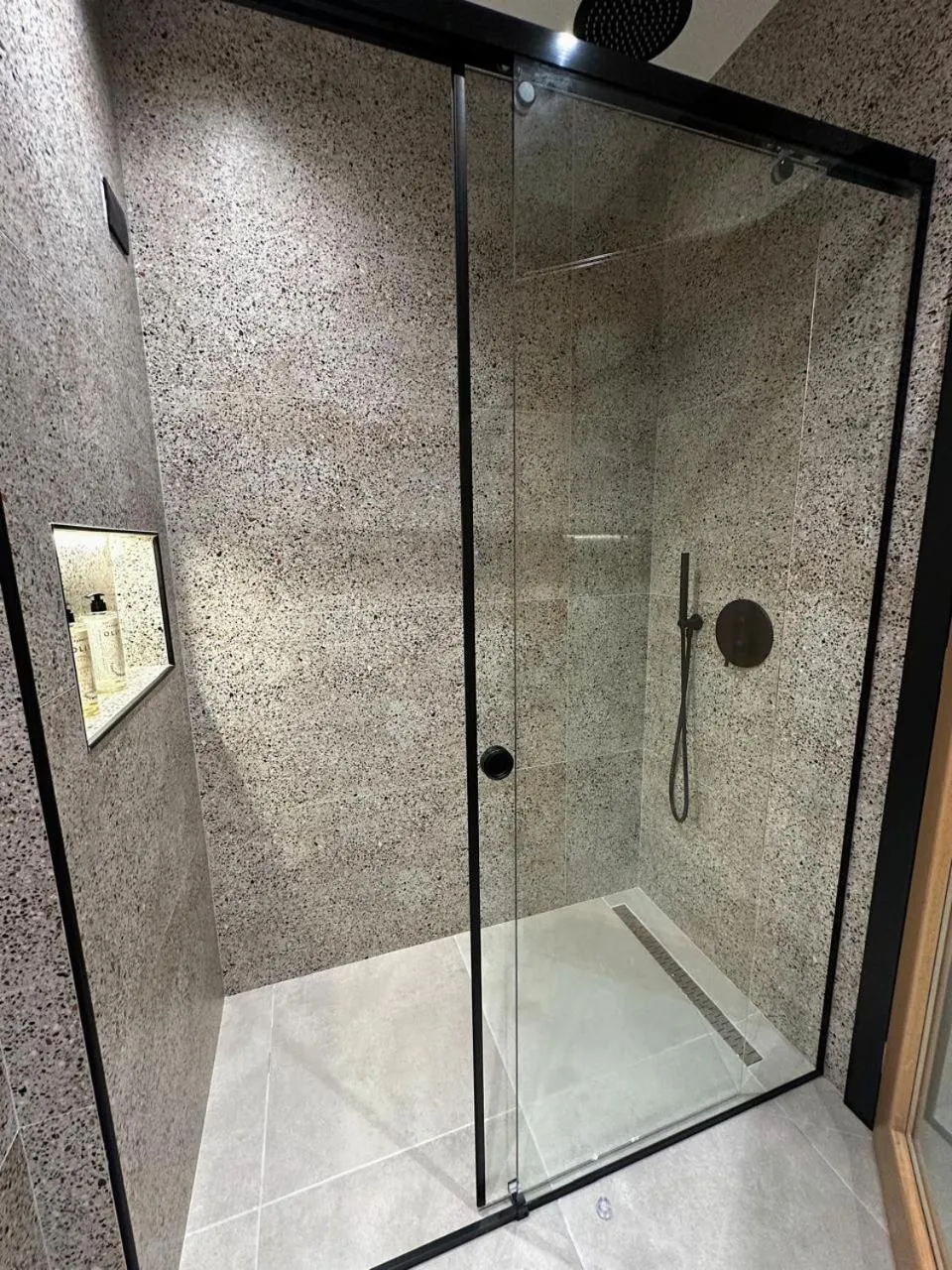 Shower in Beliz Boutique Hotel