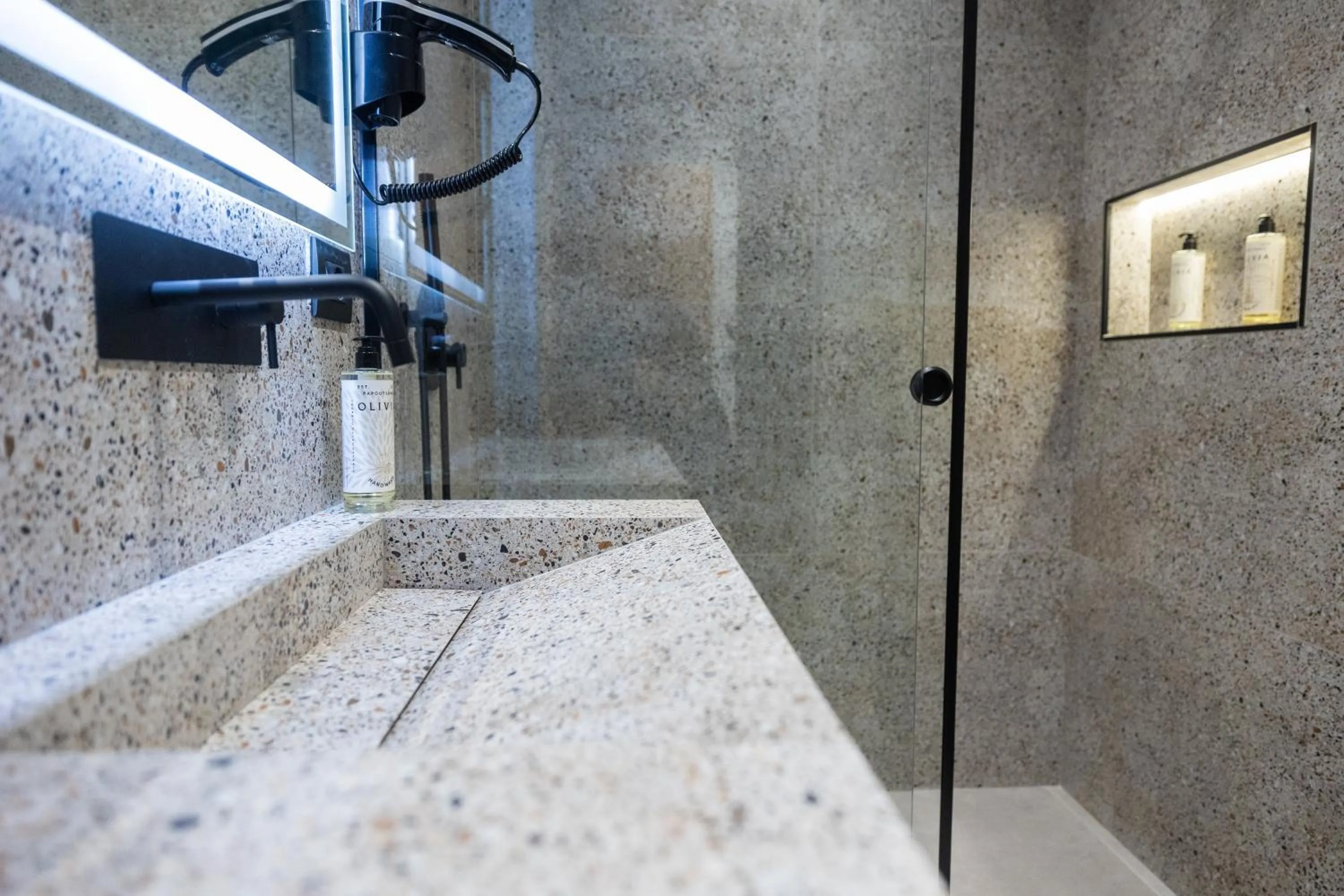 Shower in Beliz Boutique Hotel