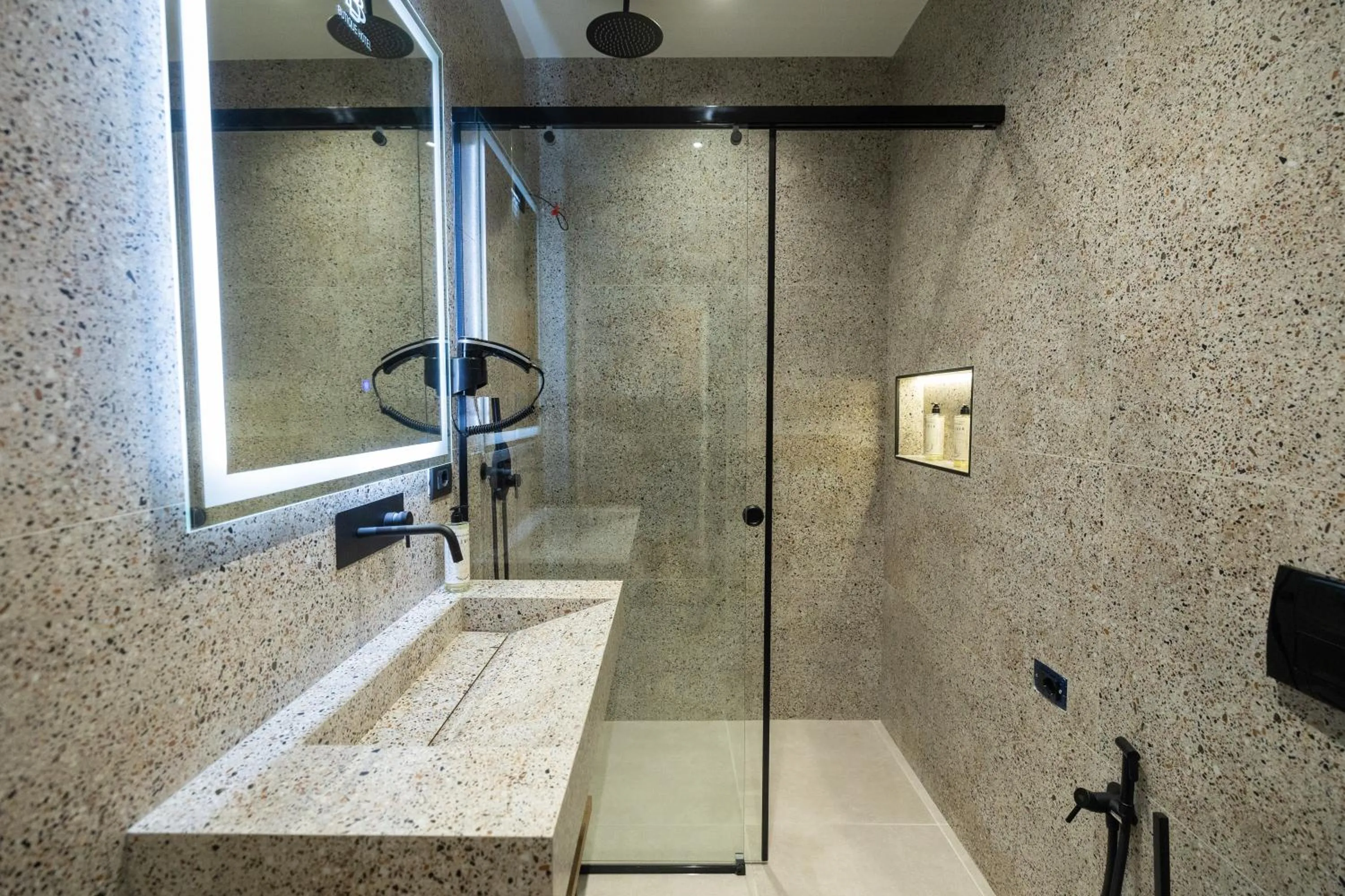 Shower in Beliz Boutique Hotel