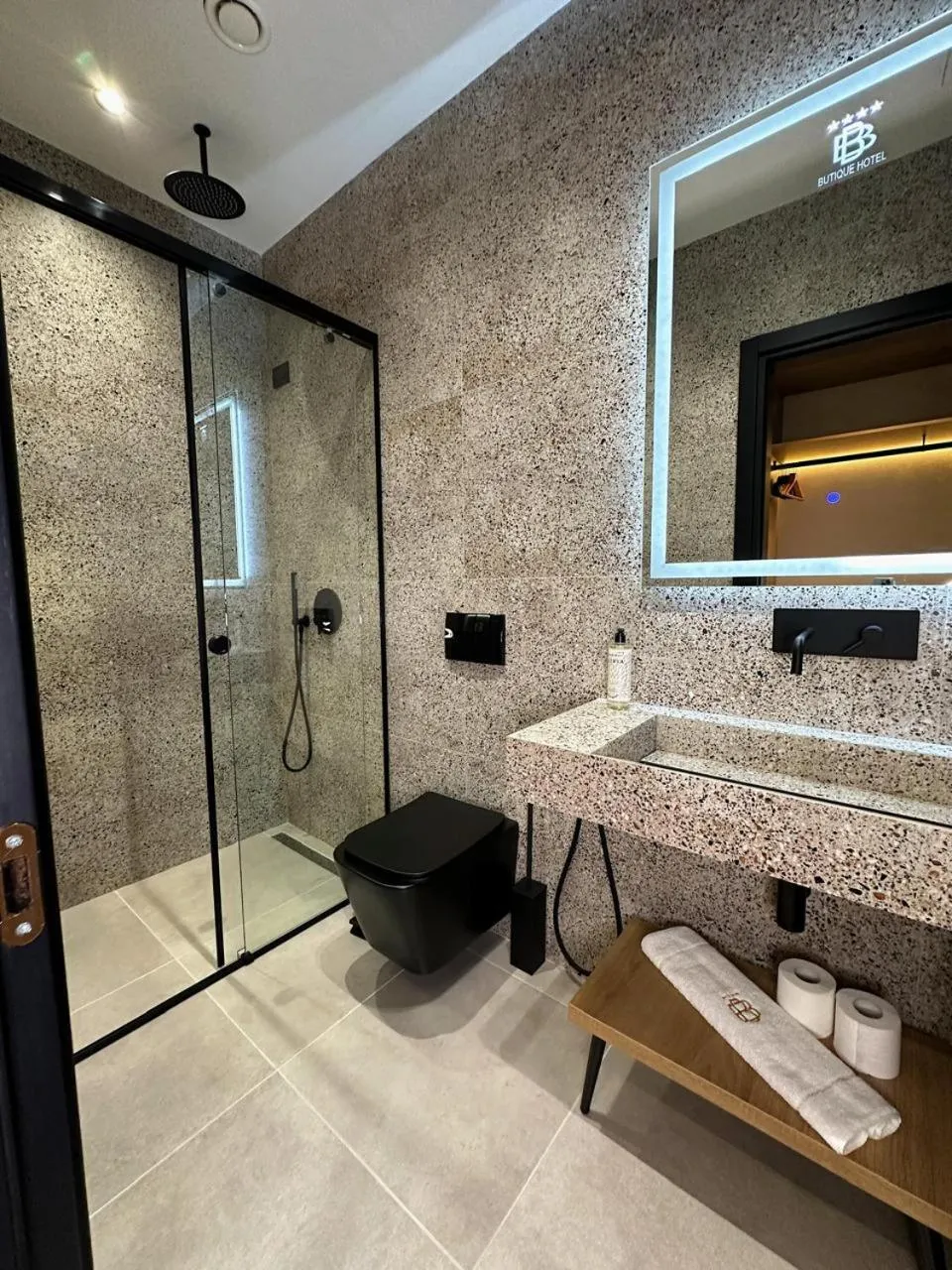 Shower in Beliz Boutique Hotel