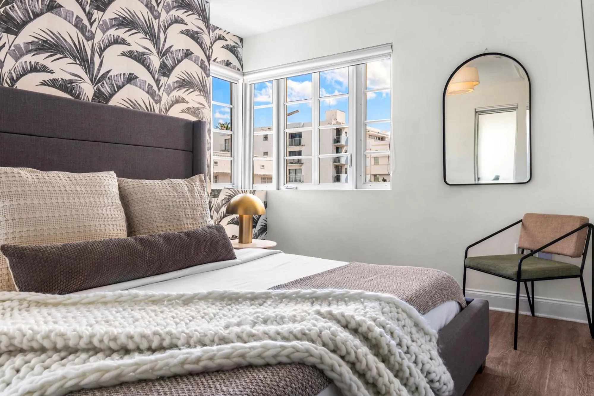 Bed in Luxuri Suites