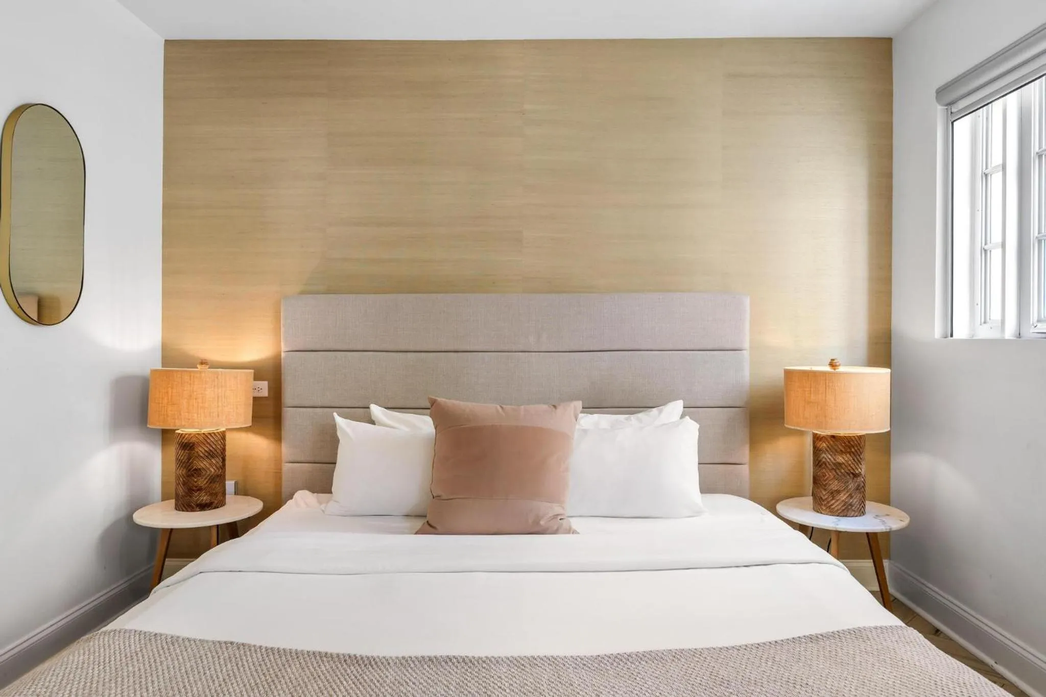 Bed in Luxuri Suites