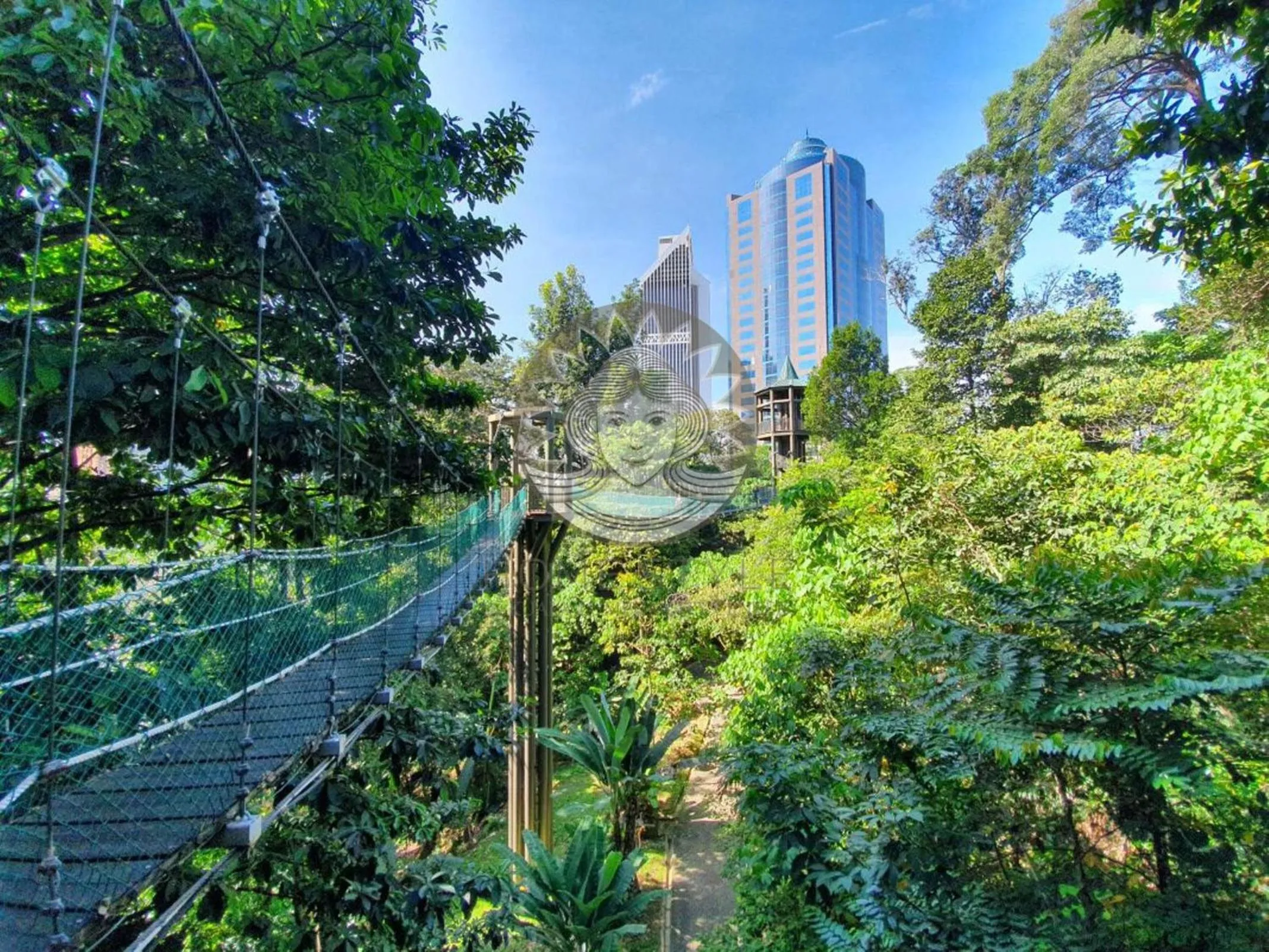 Nearby landmark in HOME STYLE at Platinum Suites 2 KLCC Twin Towers