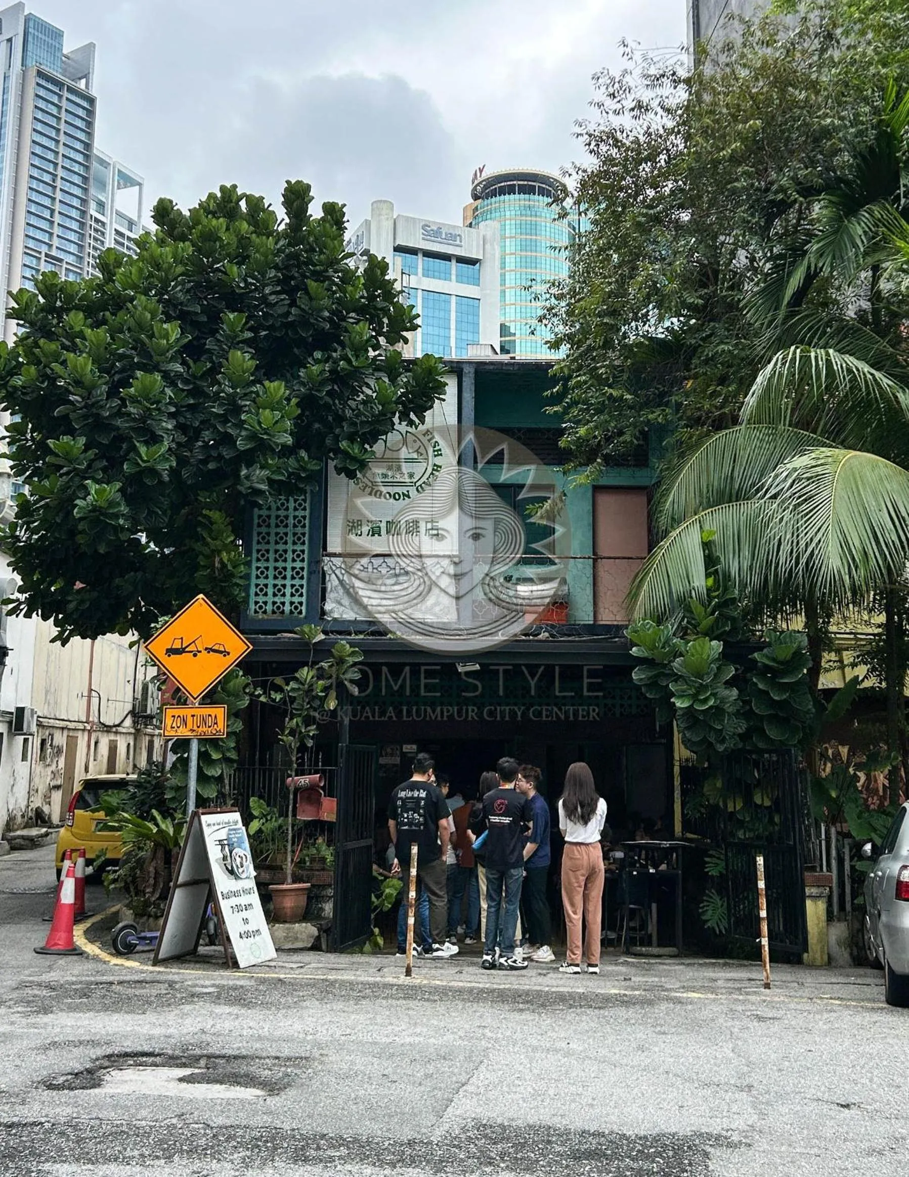 Restaurant/places to eat in HOME STYLE at Platinum Suites 2 KLCC Twin Towers