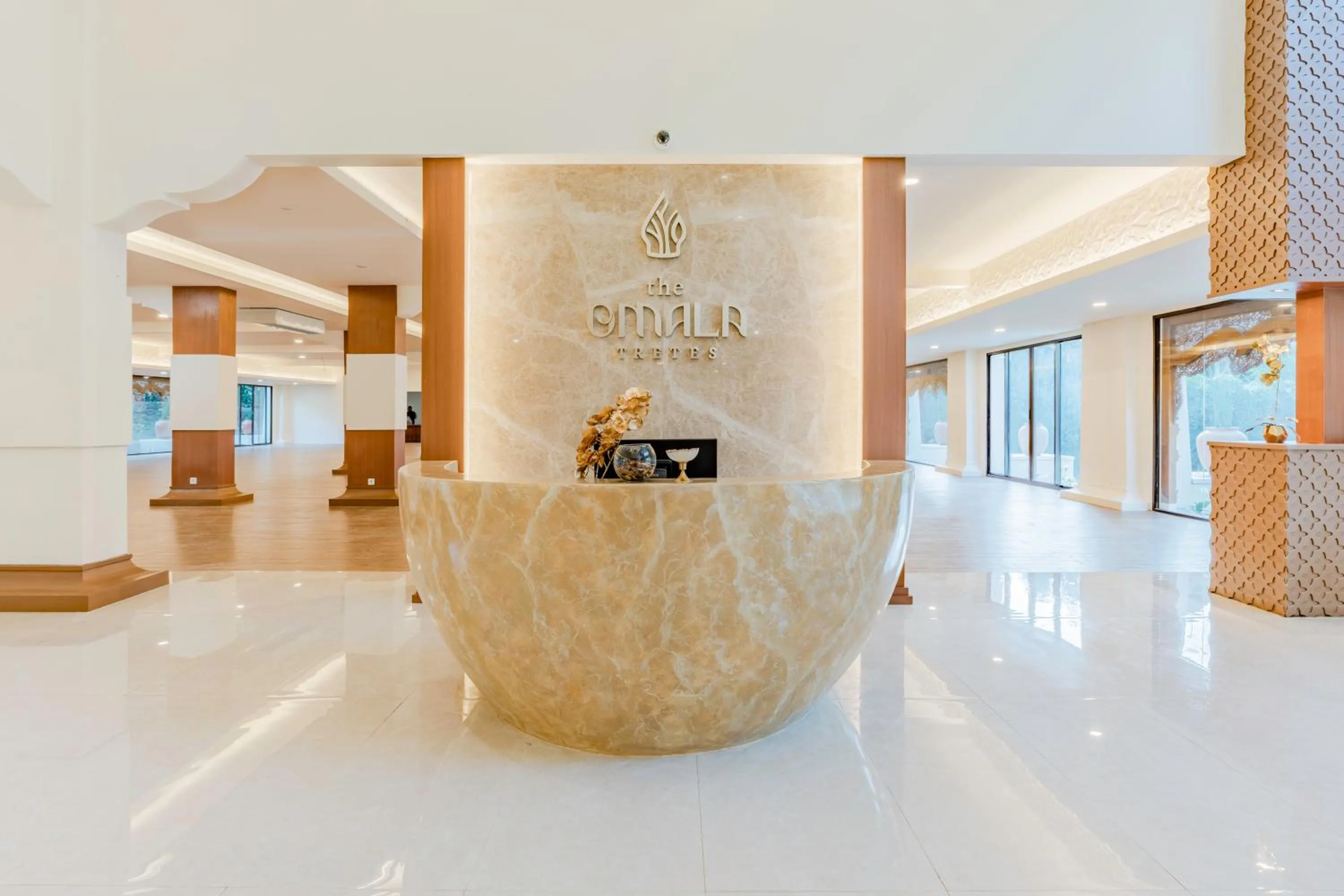 Lobby or reception in The Omala Resort Tretes