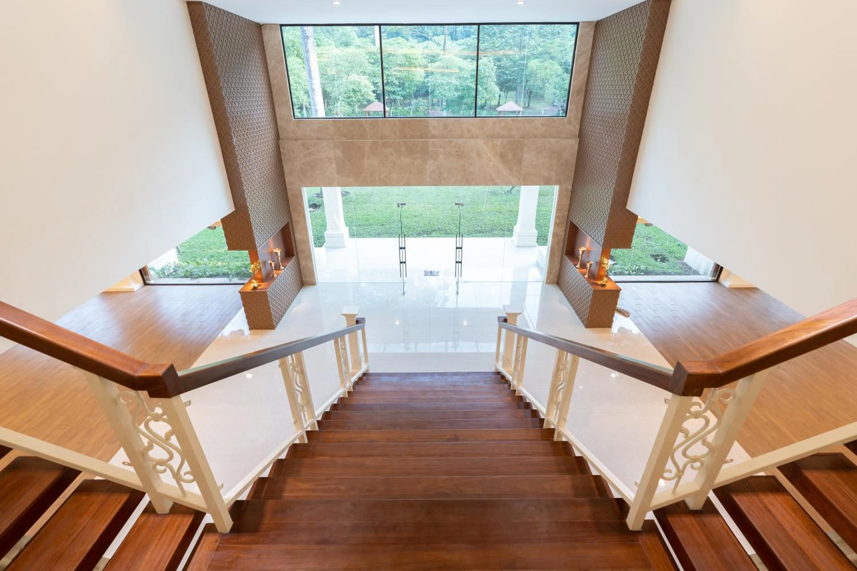 Lobby or reception in The Omala Resort Tretes