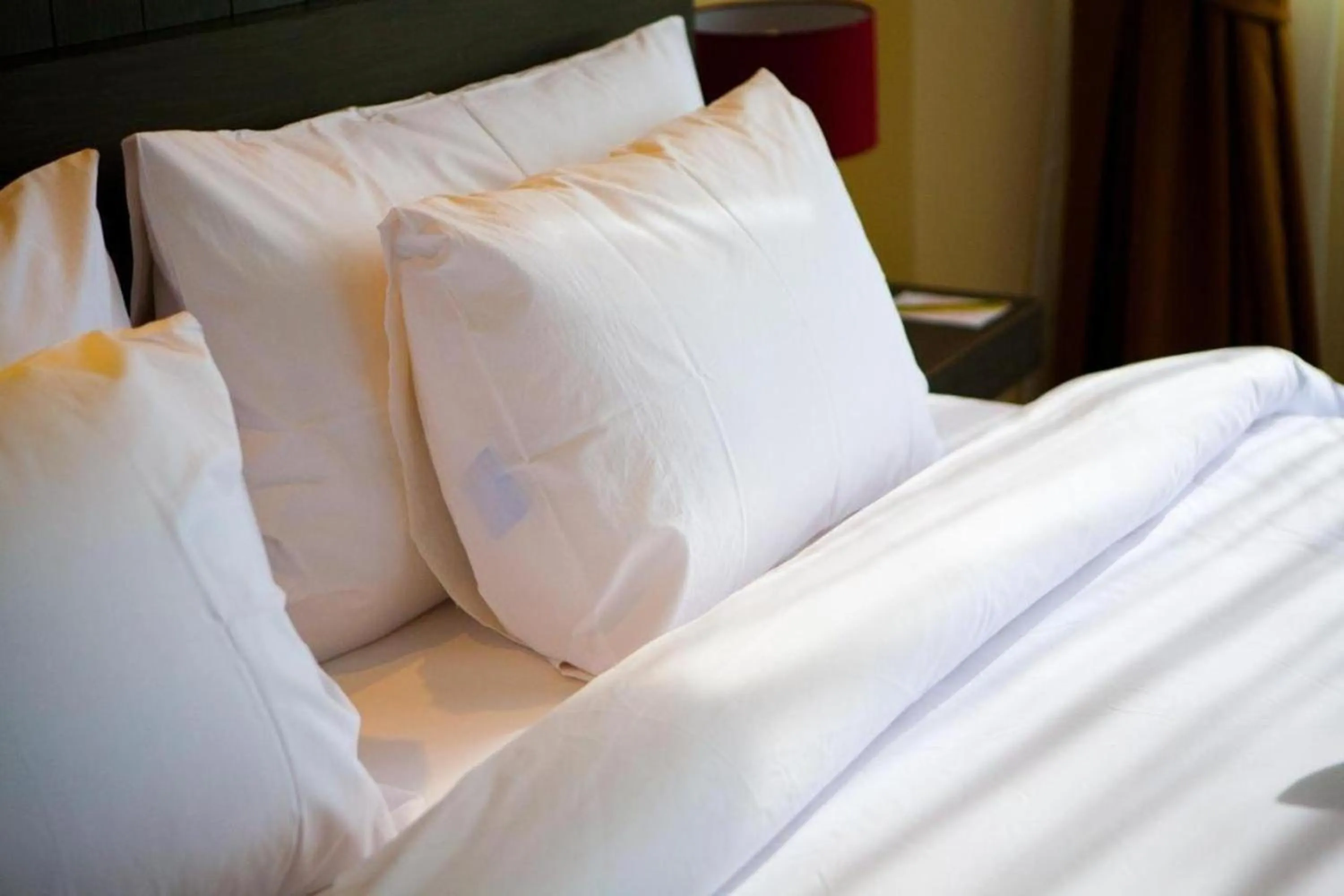 Bedroom in Suncity Hotel Pattaya