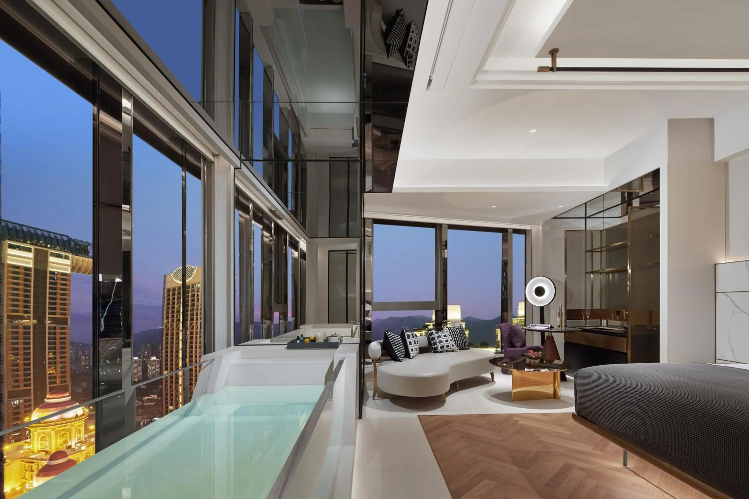 Hot Tub in ISEYA Panoramic Hotel Chongqing Jiefangbei Raffles Plaza