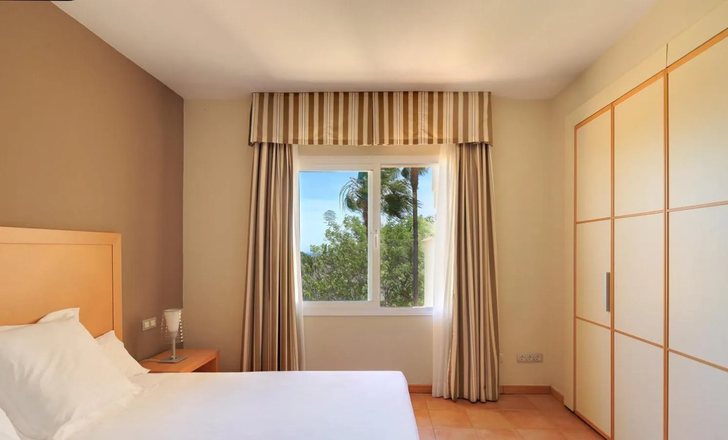 Bedroom, Bed in Elviria Hills Living