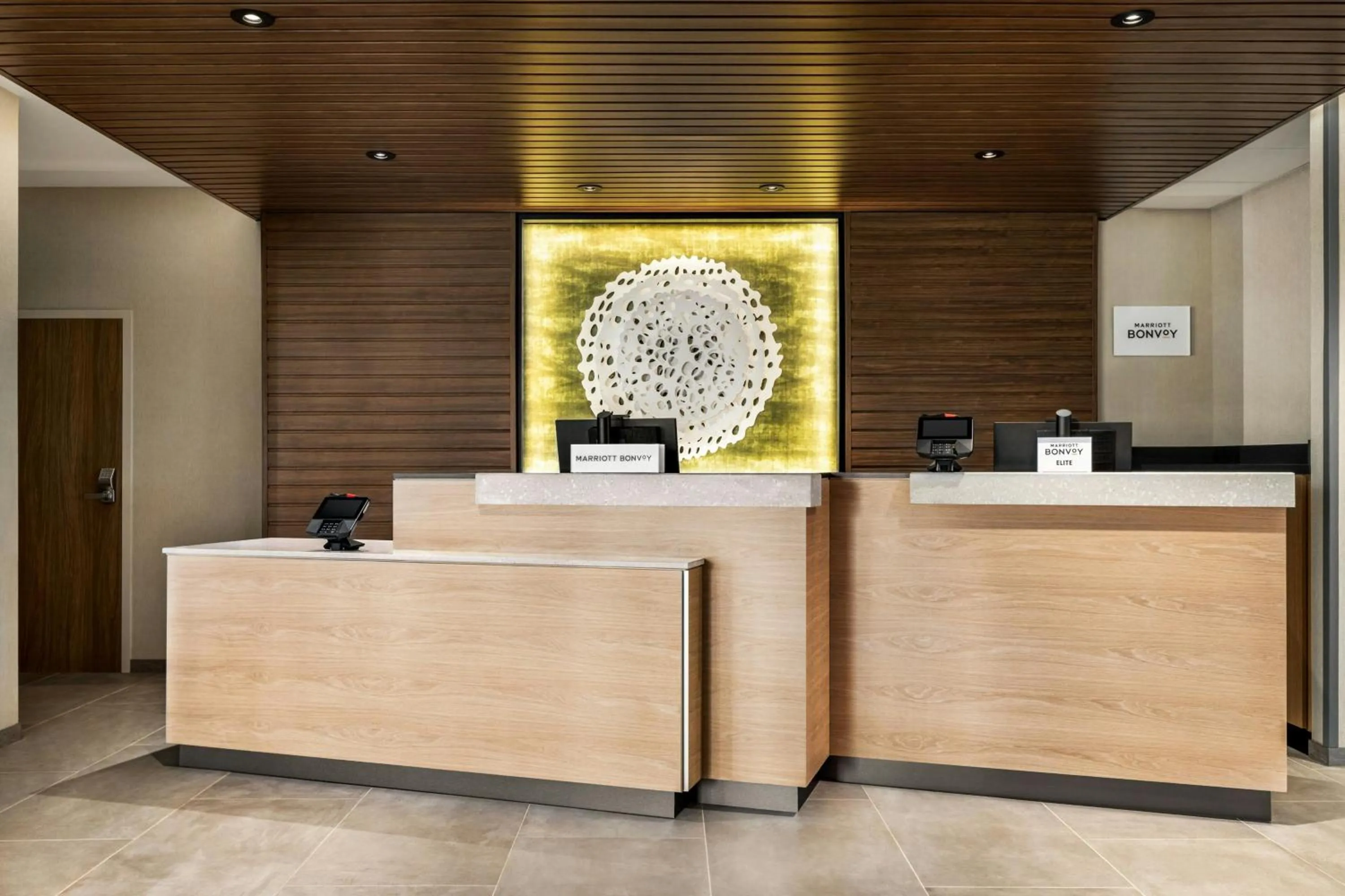 Lobby or reception in Fairfield by Marriott Inn & Suites Bethlehem PA