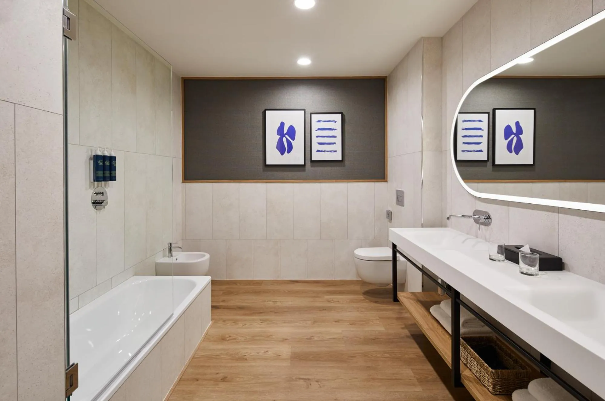 Bathroom in Four Points by Sheraton Barcelona Airport