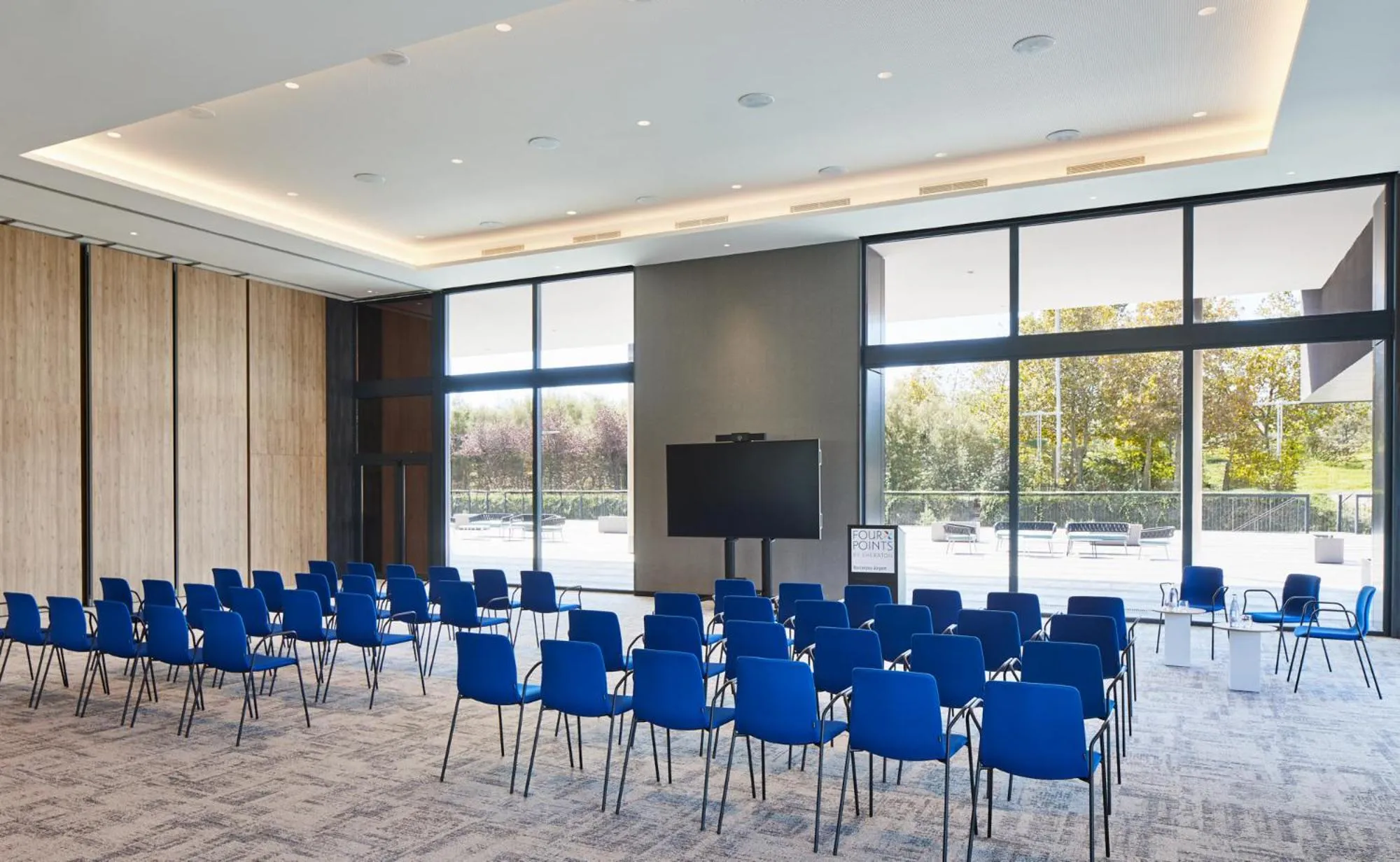 Meeting/conference room in Four Points by Sheraton Barcelona Airport