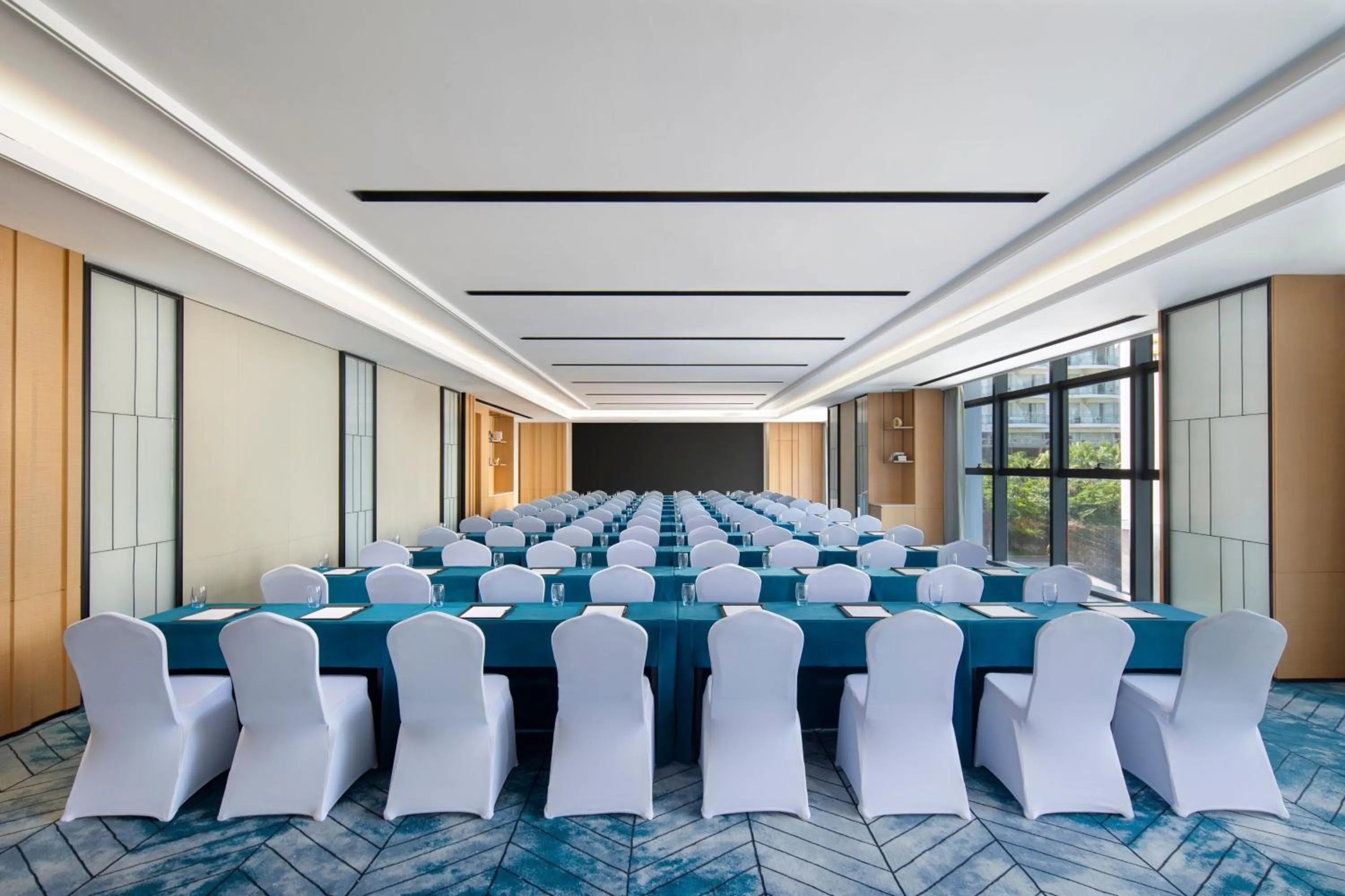 Meeting/conference room in Fairfield by Marriott Shenzhen Dameisha