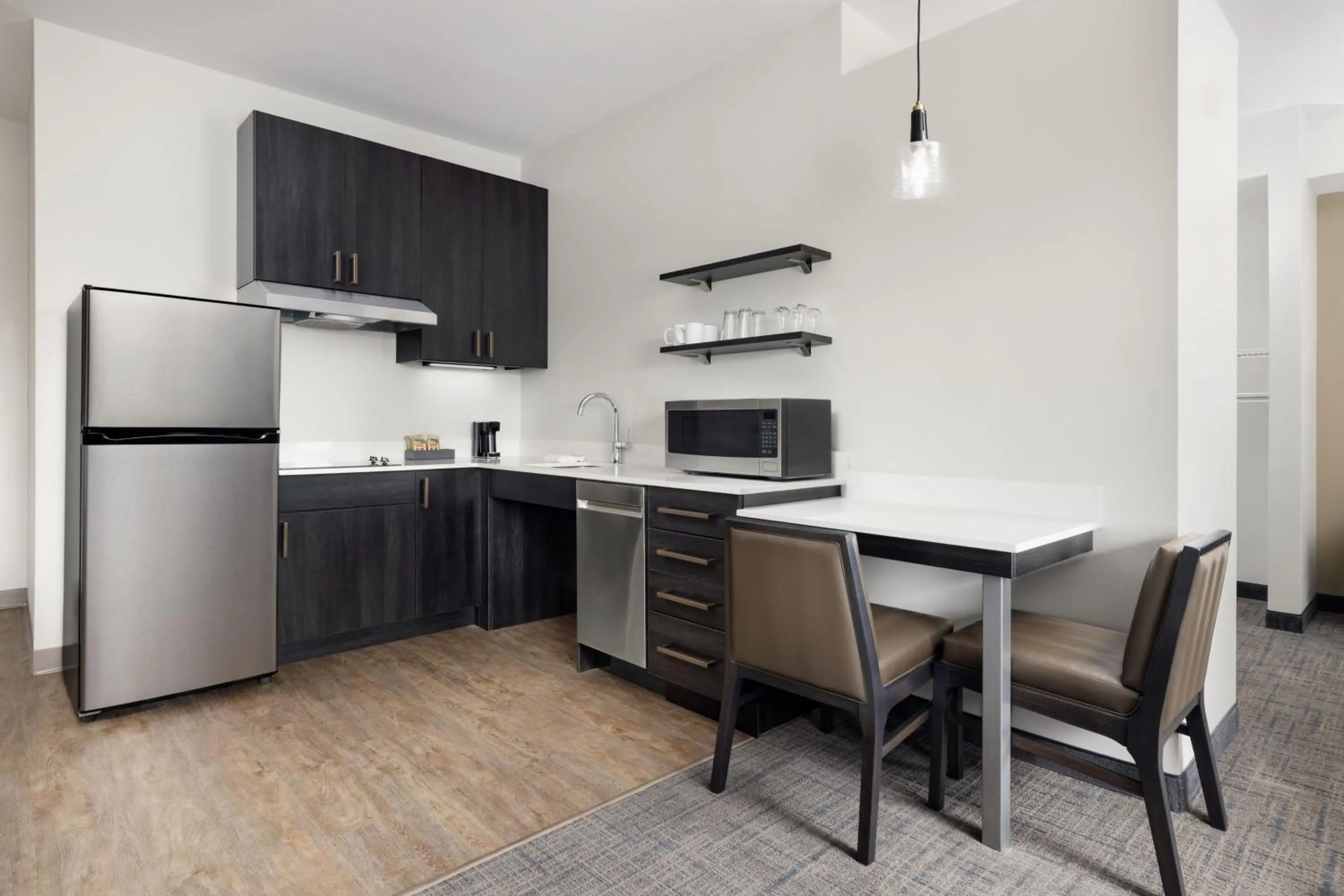 Kitchen or kitchenette in Residence Inn by Marriott King of Prussia