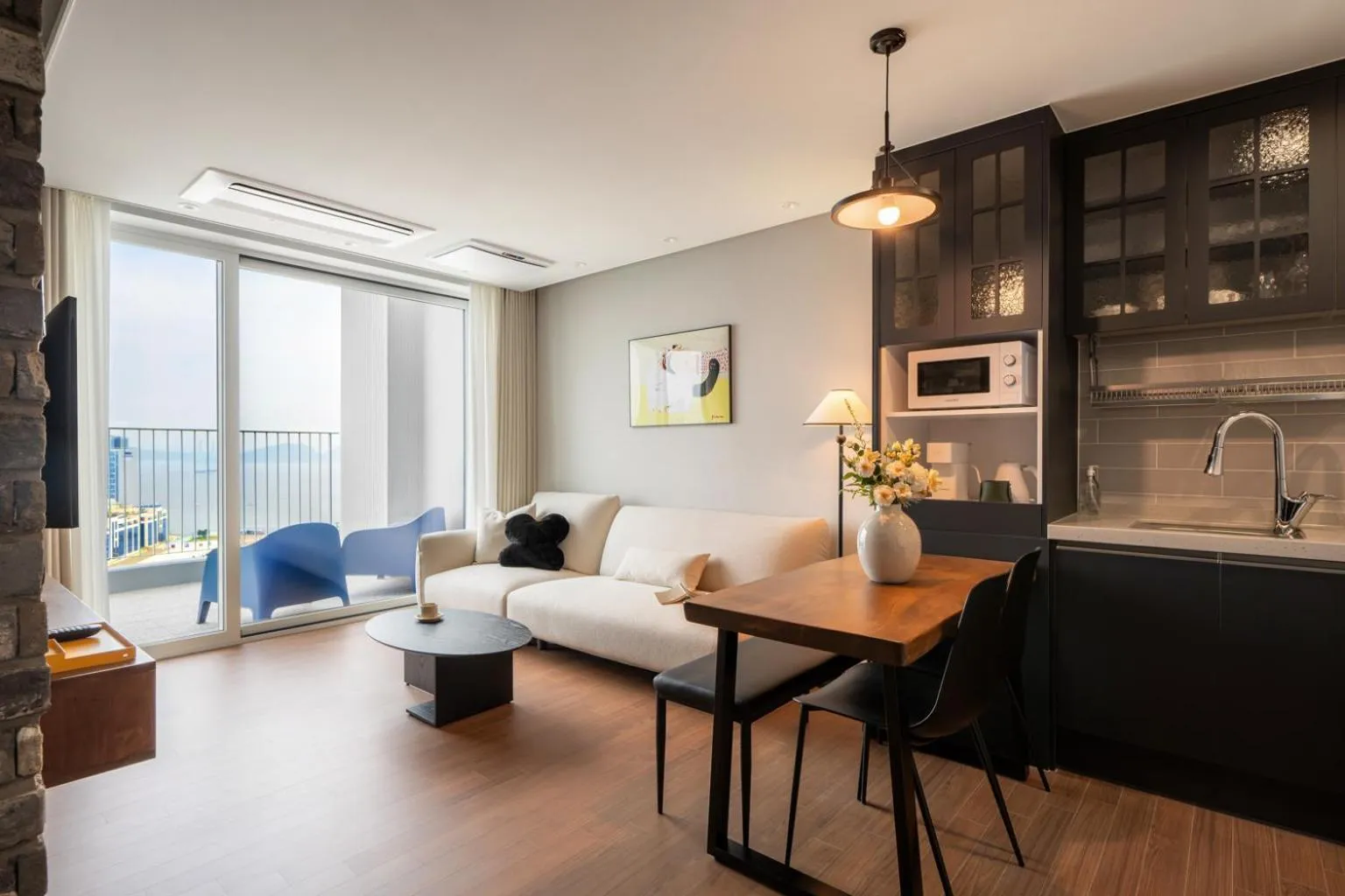 Living room in Urbanstay Siheung Geobukseom