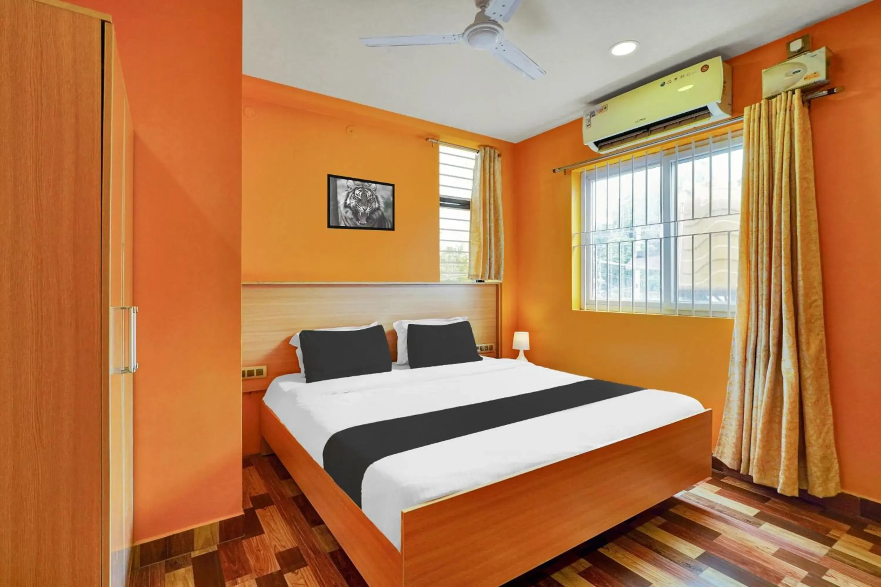 Deluxe Triple Room - single occupancy in Super Collection O Kushal Nagar Near KSRTC Bus Stand Deluxe Triple Room - single occupancy in Super Collection O Kushal Nagar Near KSRTC Bus Stand