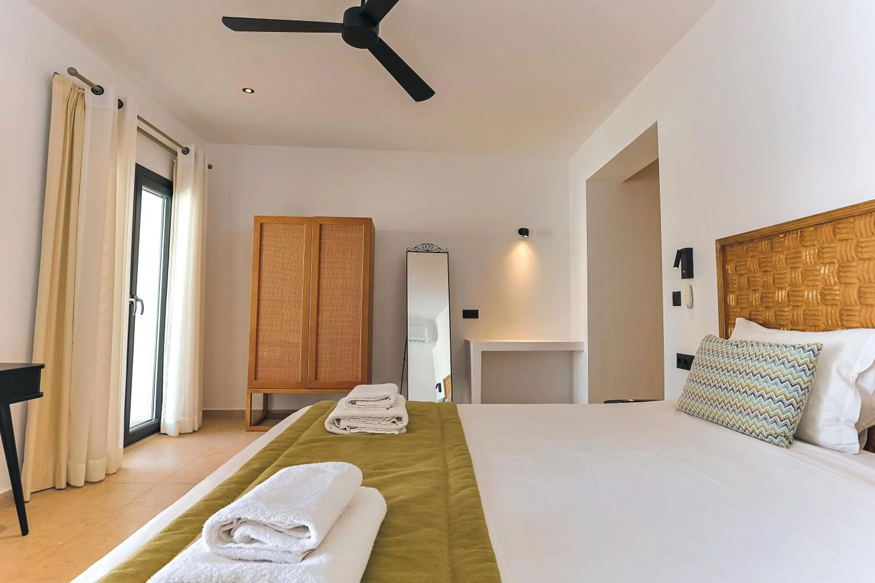Junior Suite in La Maltese Boutique Paros