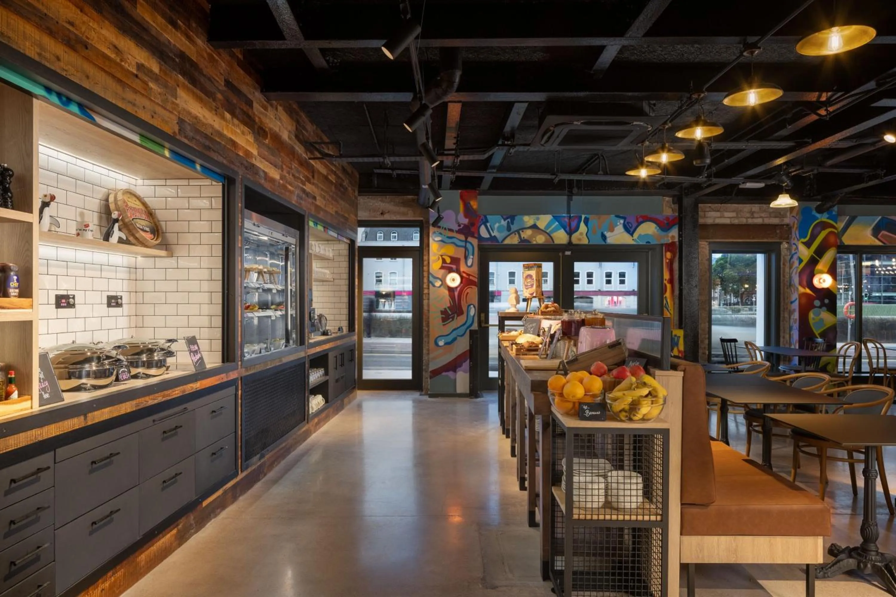 Breakfast in Moxy Cork