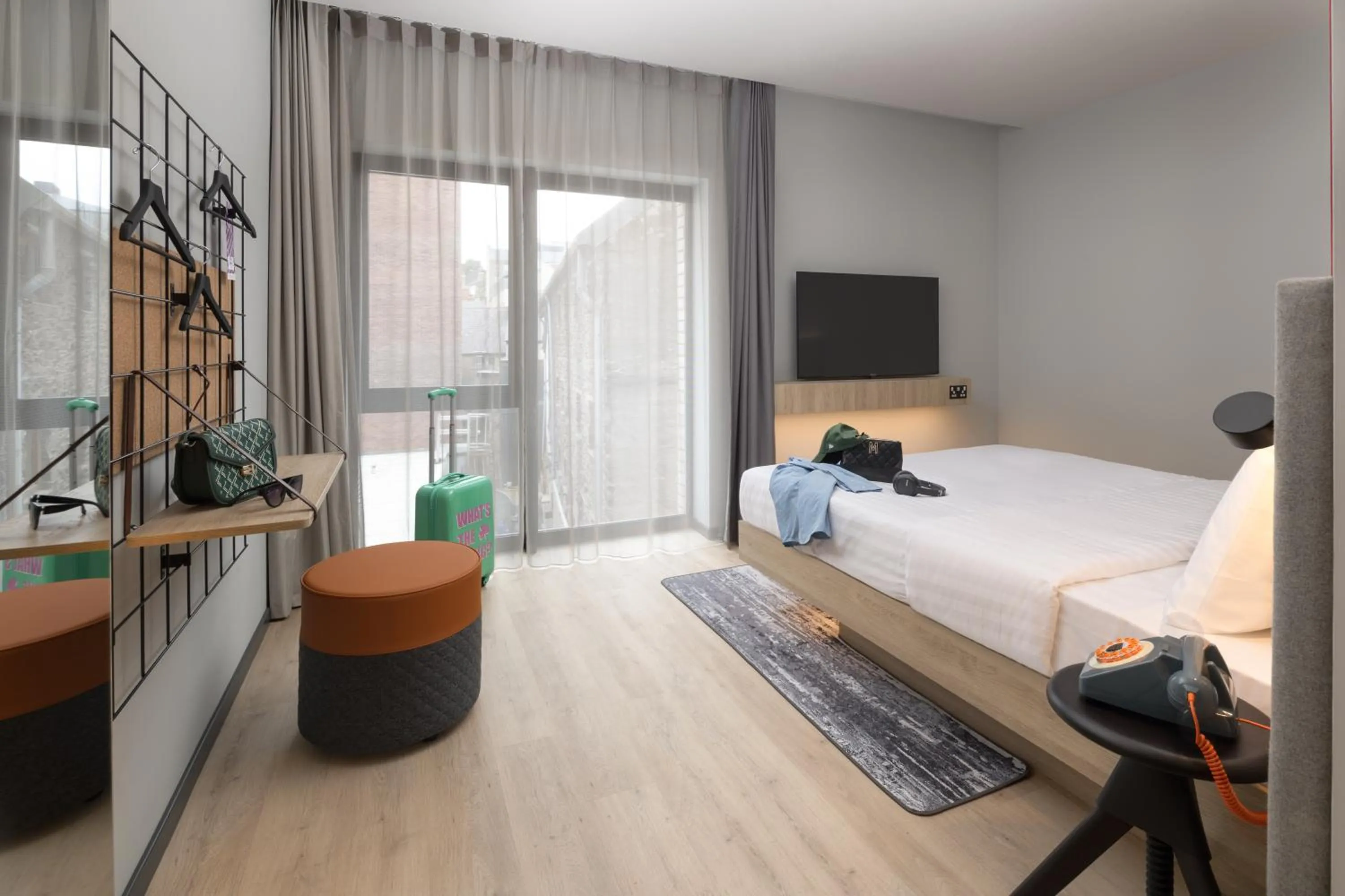 Bedroom, Bed in Moxy Cork